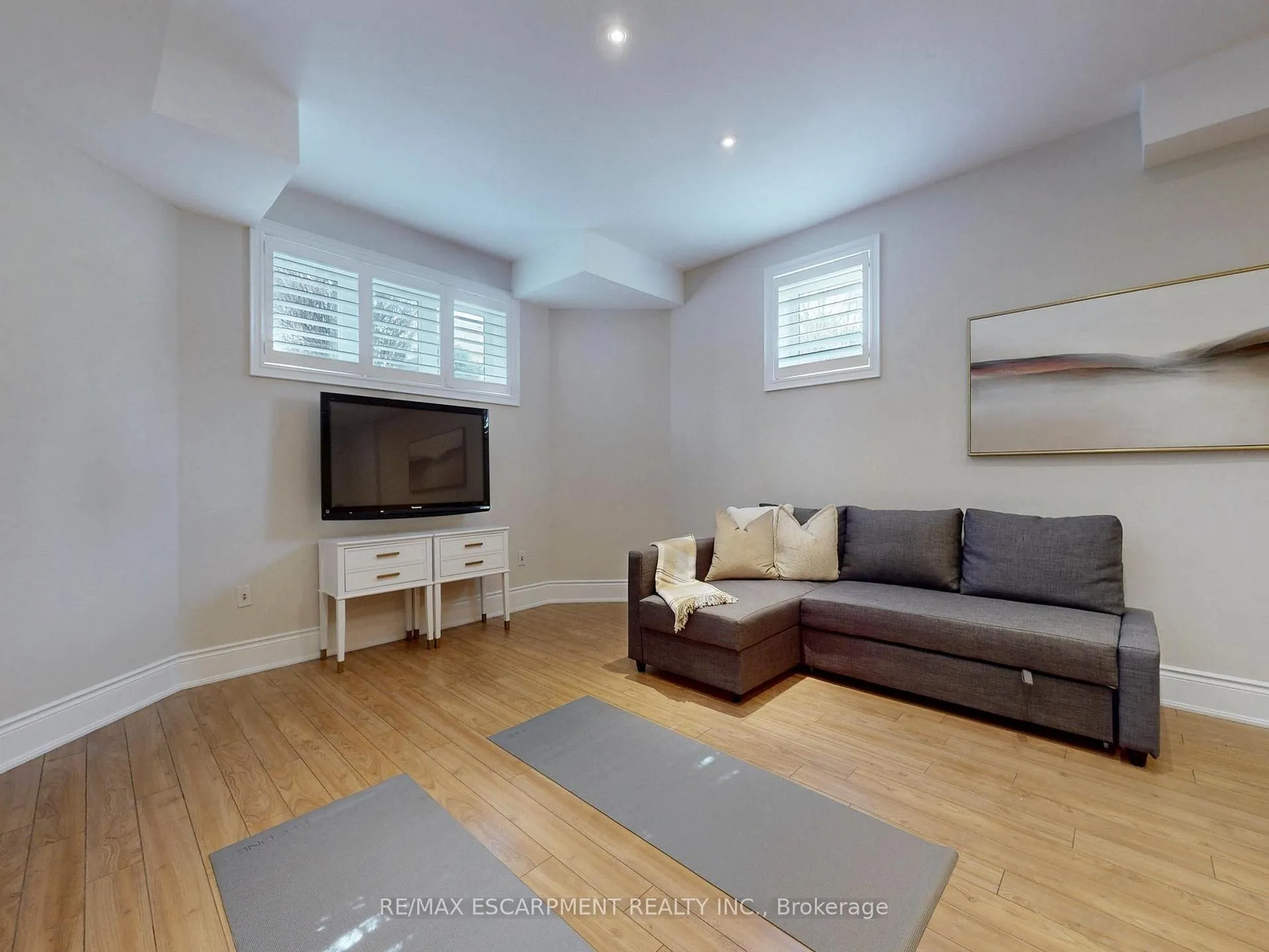 Photo 34 of 3340 Mistwell Crescent, Oakville, Bronte — HOMEH