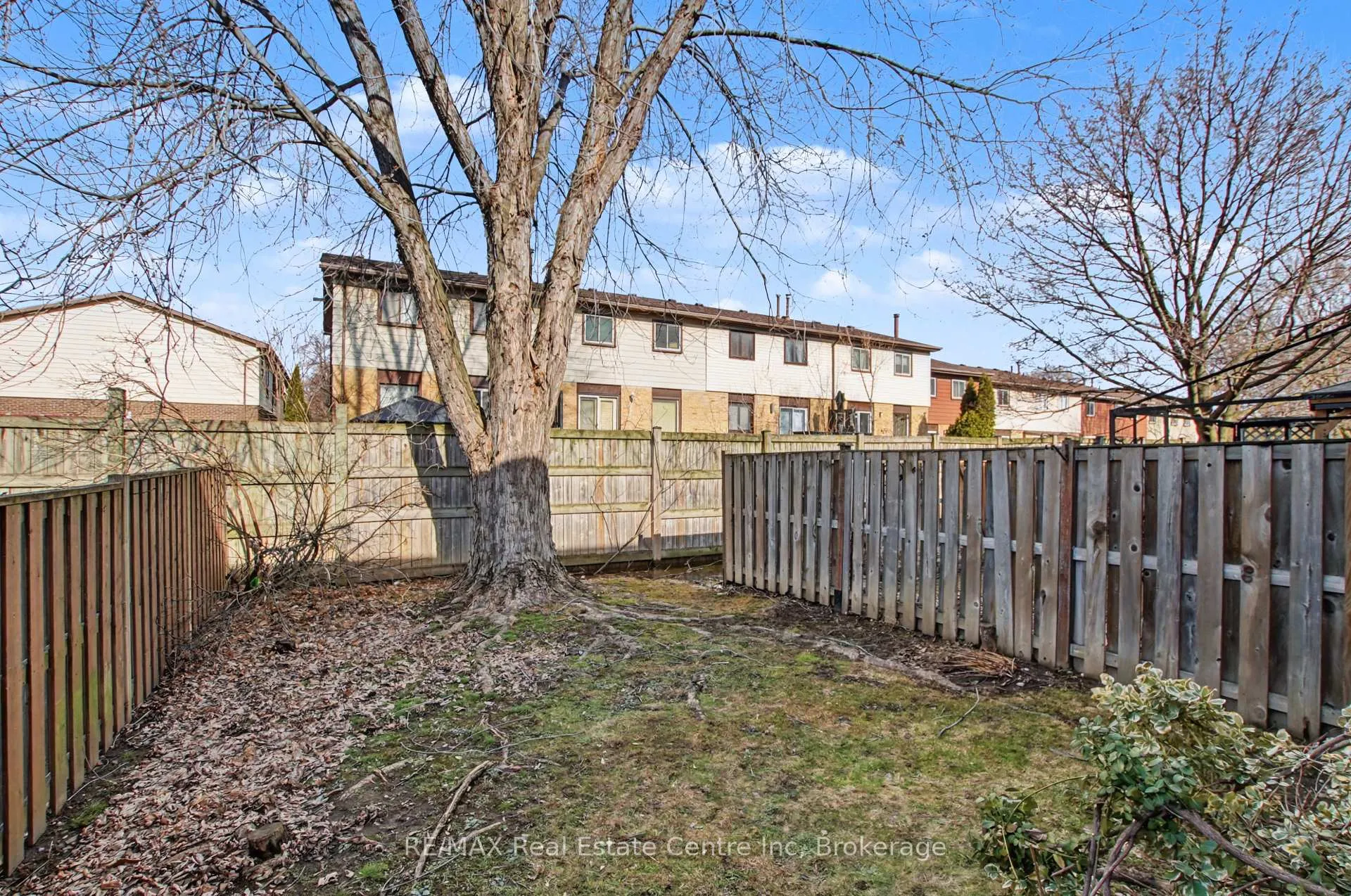 Photo 17 of Unit 28, 481 Pitfield Road, Milton, Dorset Park — HOMEH