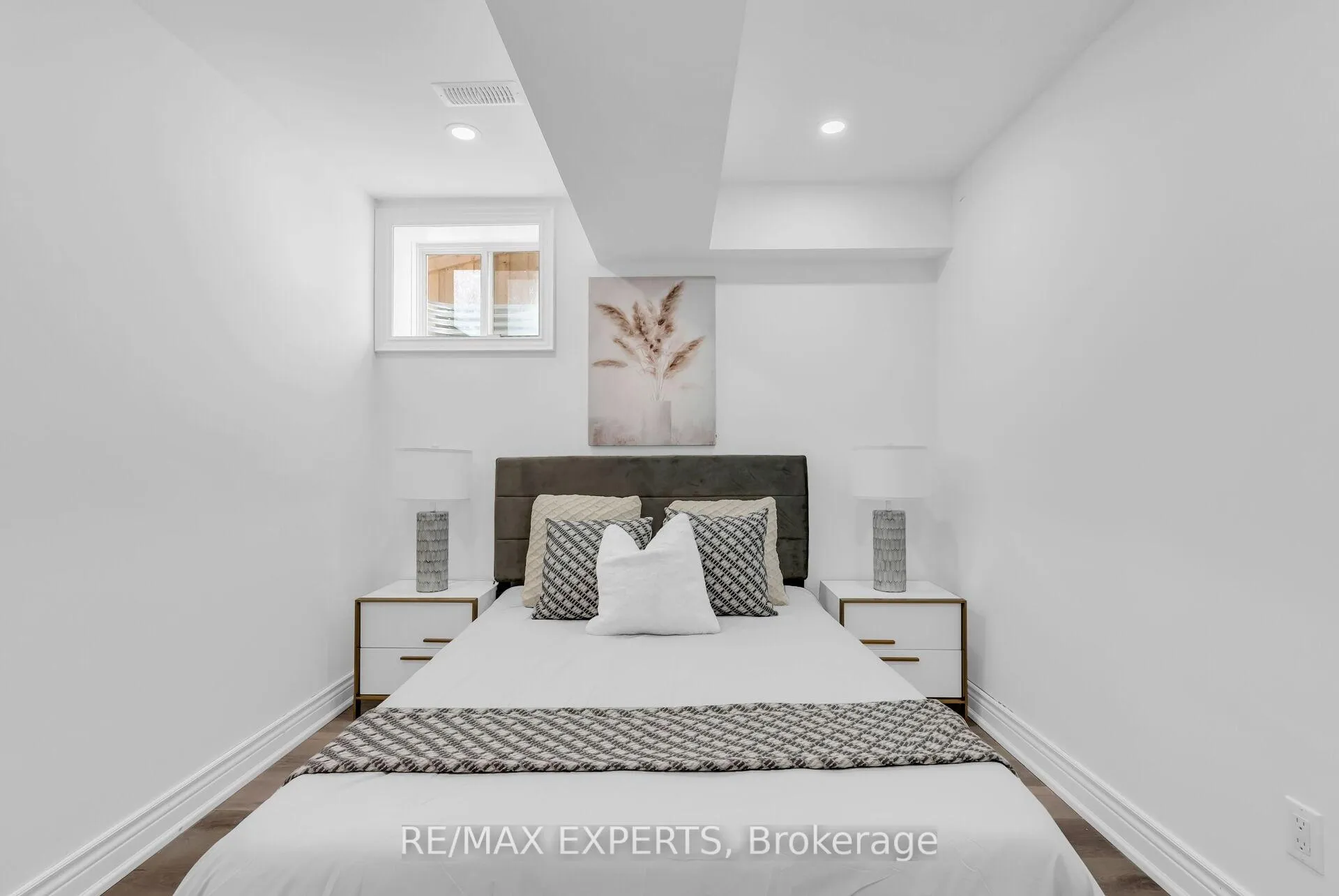 Photo 48 of 849 Magnolia Terrace, Milton, Cobban — HOMEH