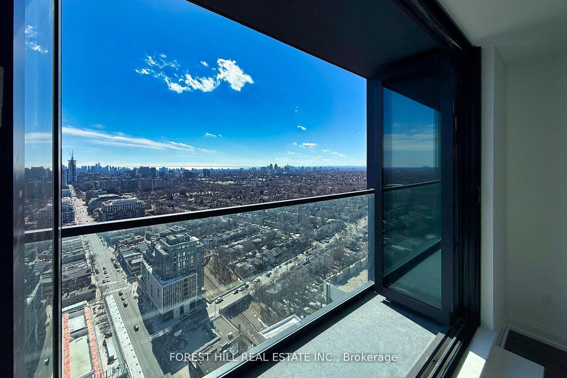 Photo 30 of Unit 3006, 20 Soudan Avenue, Toronto, Mount Pleasant West — HOMEH