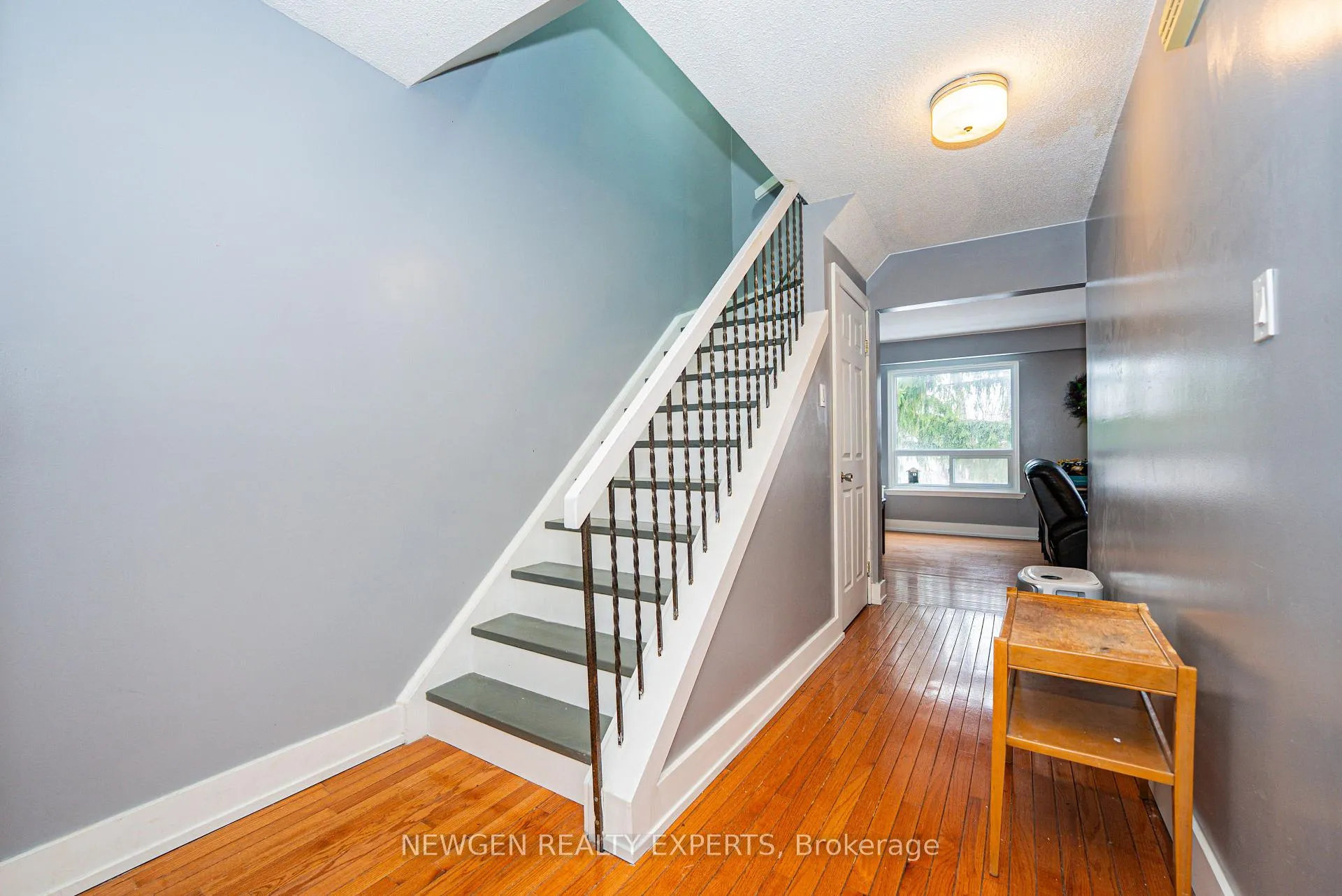 Photo 6 of 87 Moregate Crescent, Brampton, Central Park — HOMEH