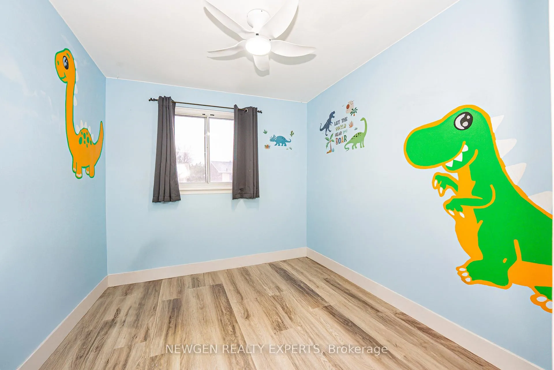 Photo 25 of 87 Moregate Crescent, Brampton, Central Park — HOMEH