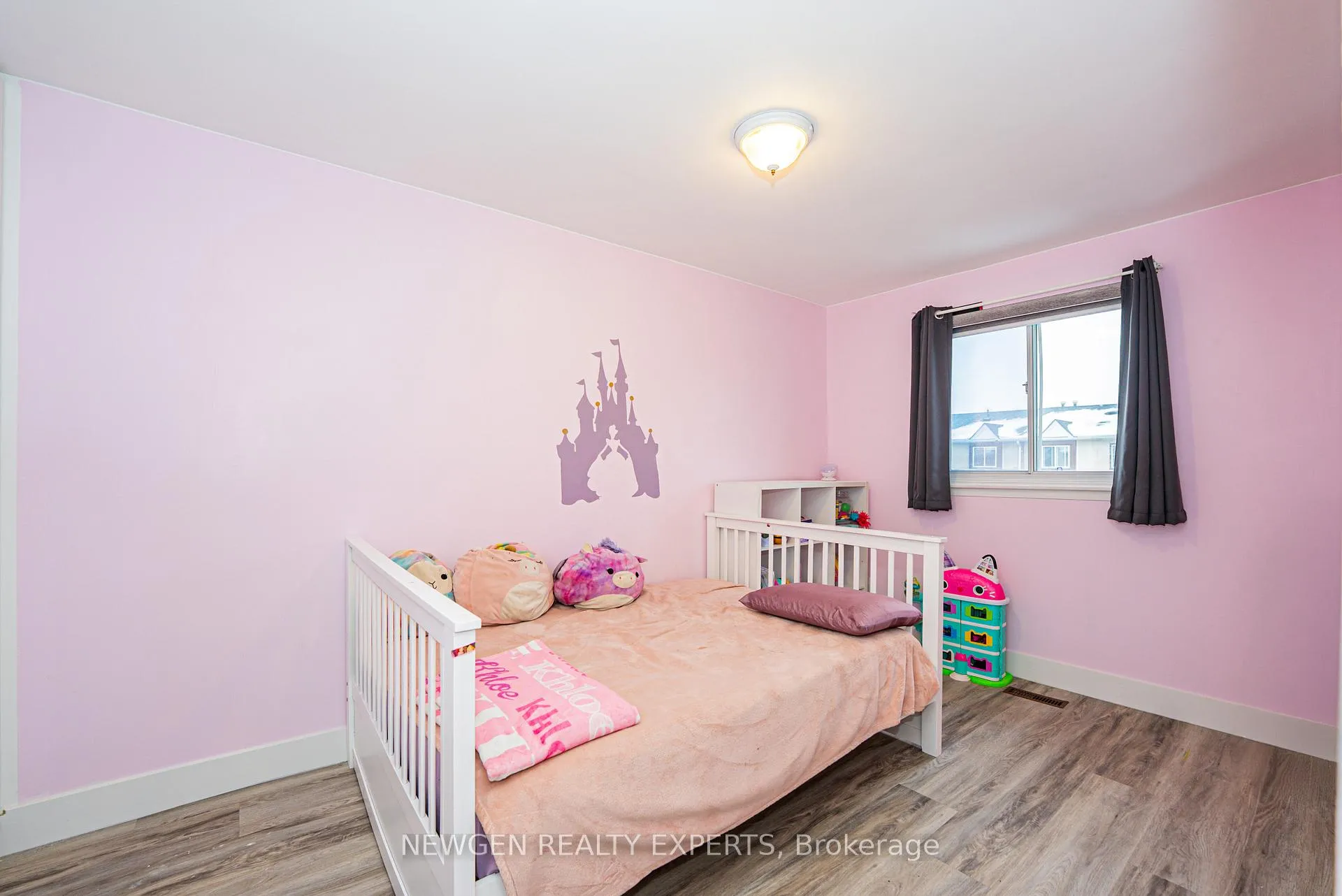 Photo 28 of 87 Moregate Crescent, Brampton, Central Park — HOMEH