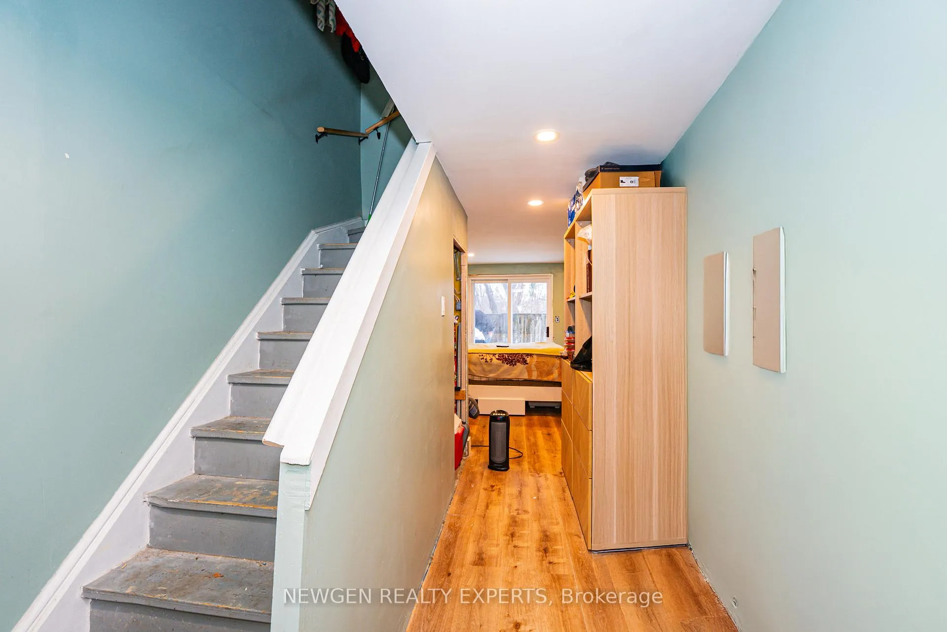 Photo 29 of 87 Moregate Crescent, Brampton, Central Park — HOMEH