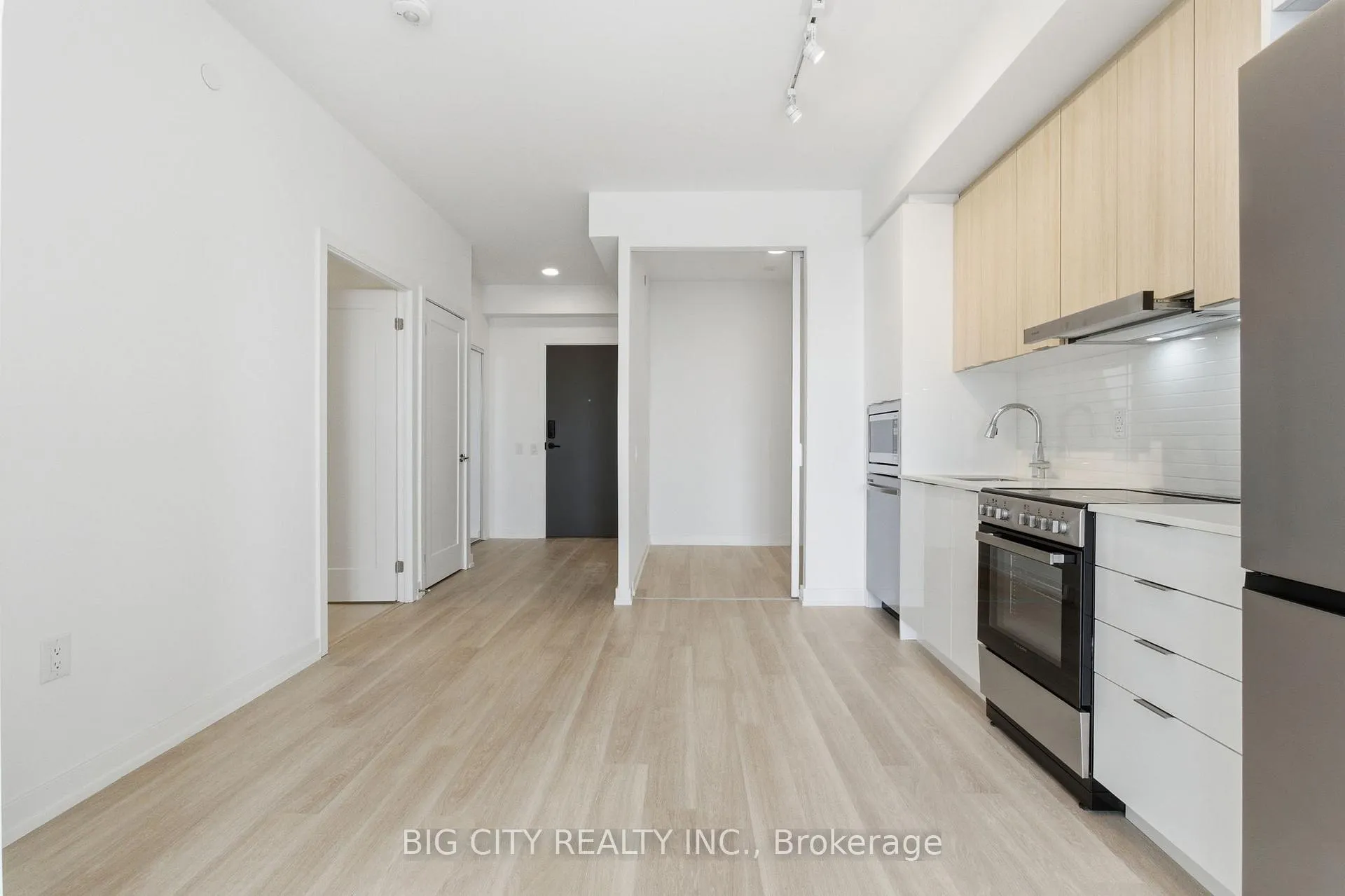 Photo 6 of Unit 1707, 9751 Markham Road, Markham, Greensborough — HOMEH
