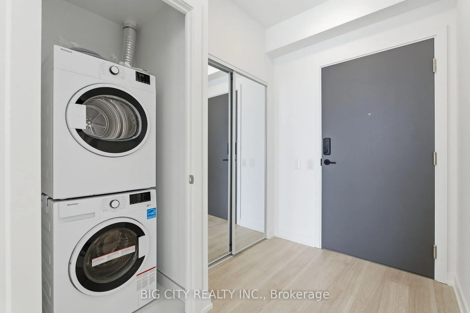 Photo 18 of Unit 1707, 9751 Markham Road, Markham, Greensborough — HOMEH
