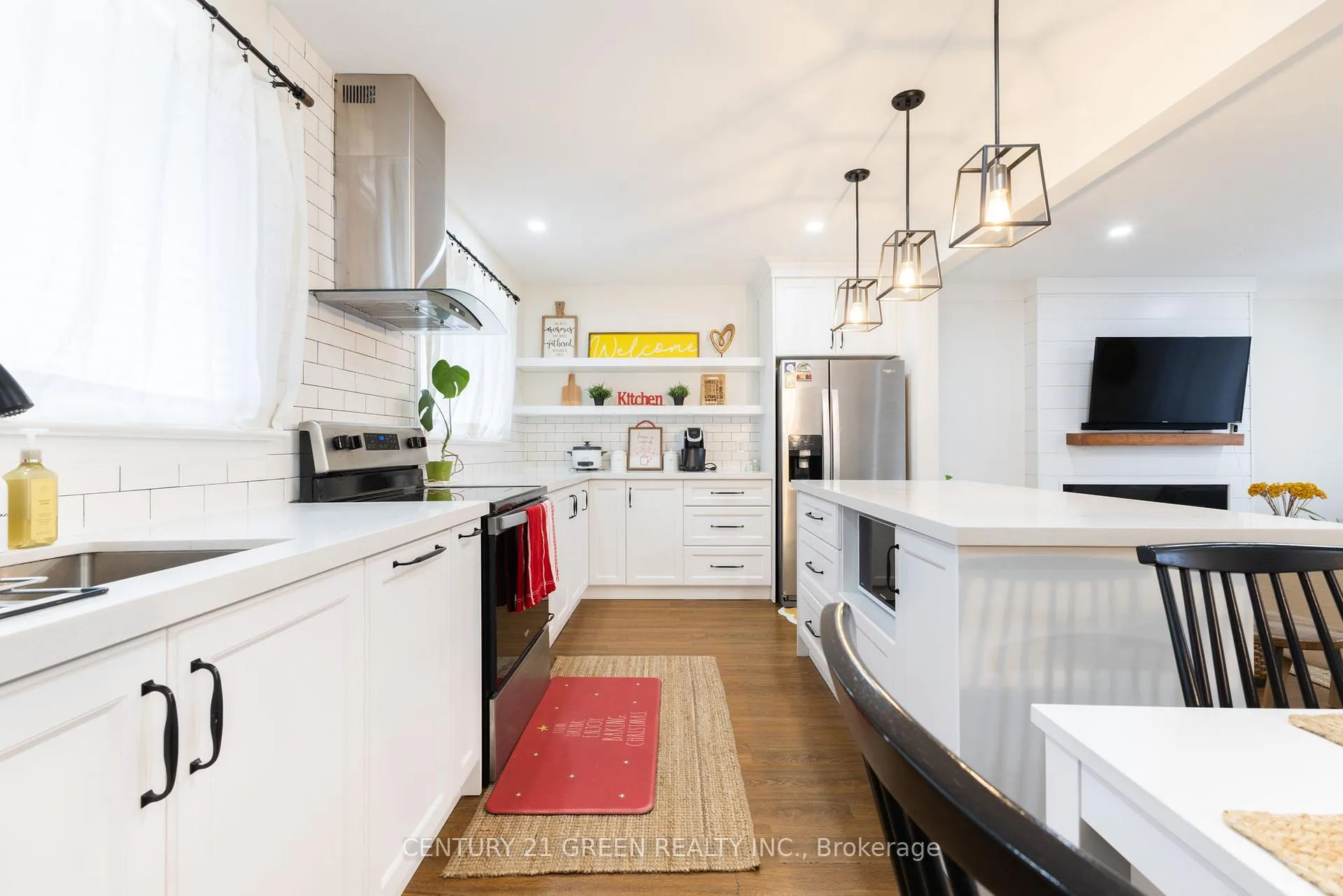 Photo 9 of 6558 Huggins Street, Niagara Falls, Stamford — HOMEH