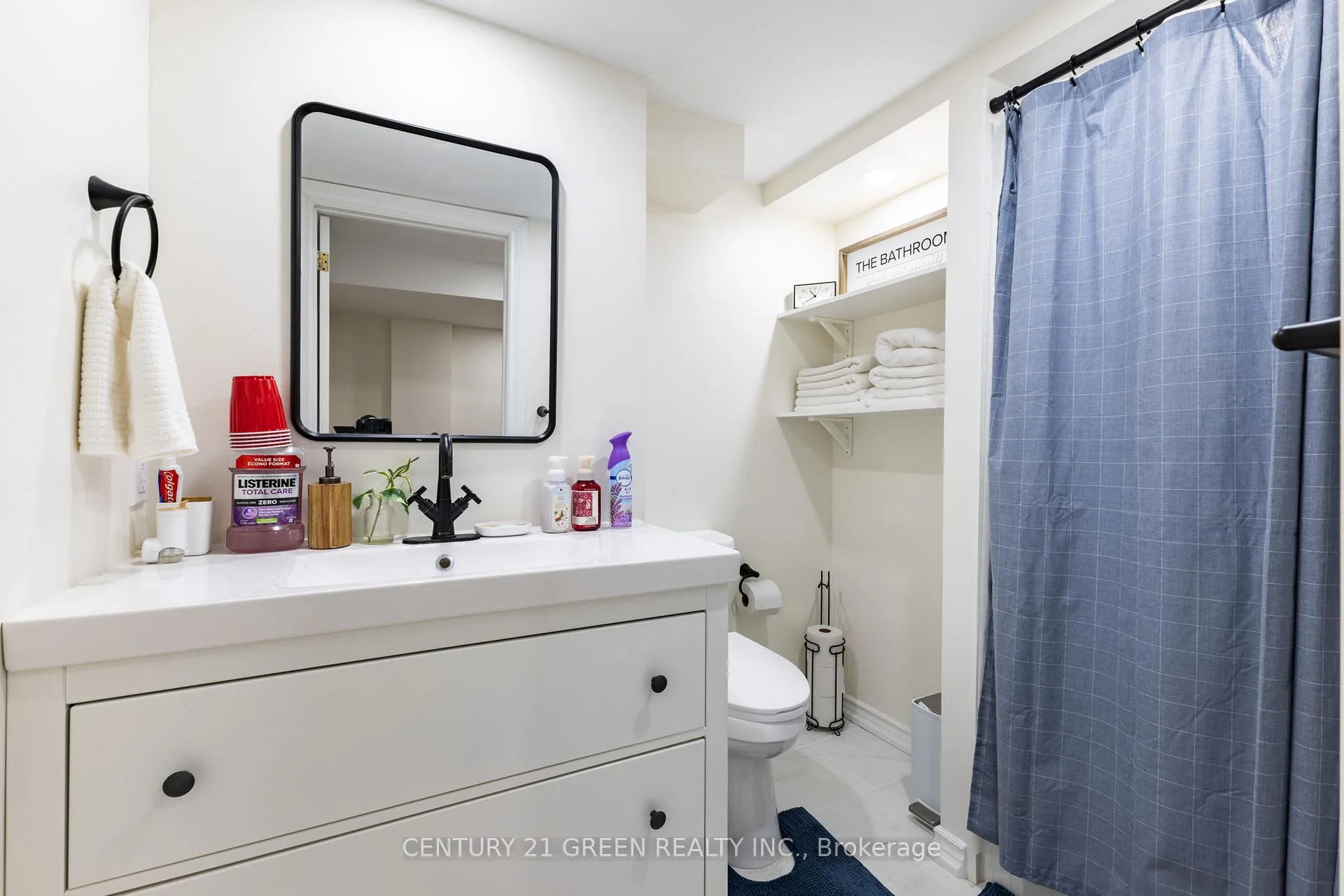 Photo 15 of 6558 Huggins Street, Niagara Falls, Stamford — HOMEH