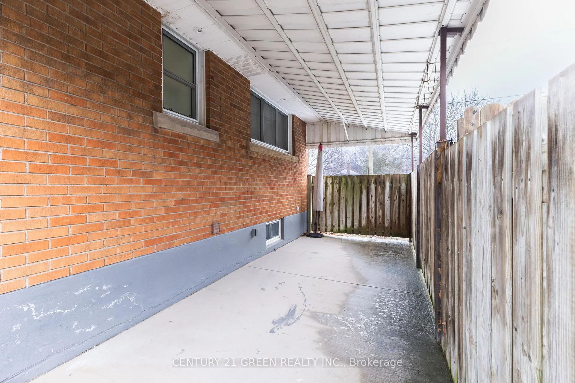 Photo 24 of 6558 Huggins Street, Niagara Falls, Stamford — HOMEH