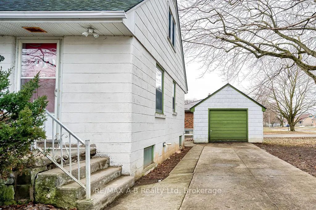 Photo 2 of 63 Devon Street, Stratford — HOMEH