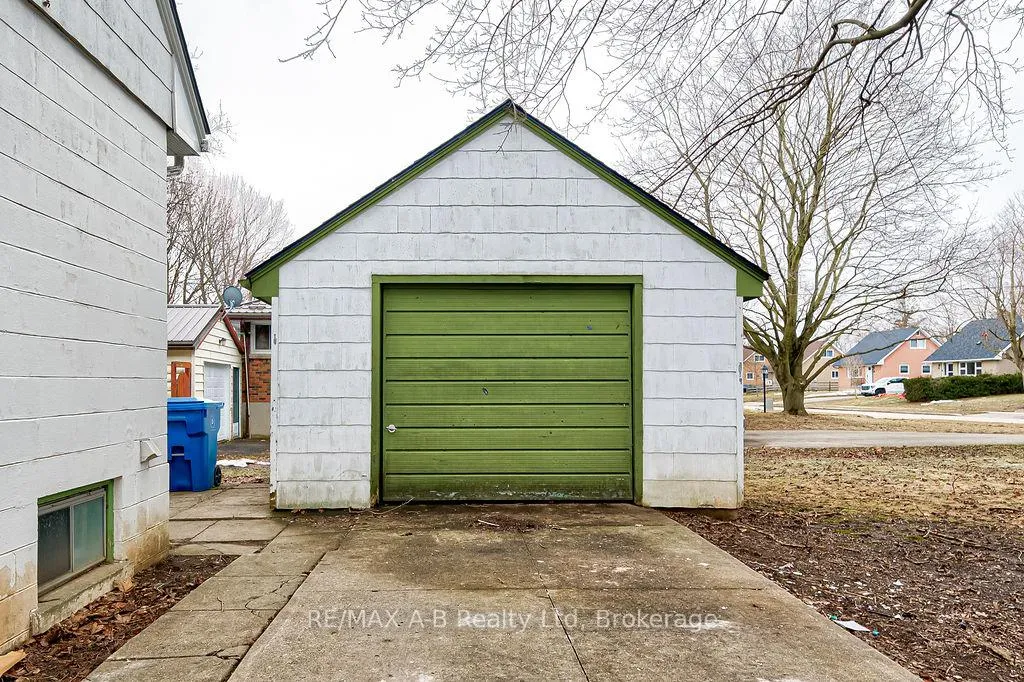 Photo 3 of 63 Devon Street, Stratford — HOMEH