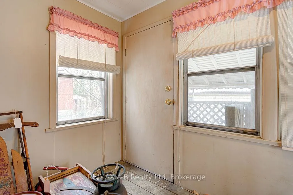 Photo 19 of 63 Devon Street, Stratford — HOMEH