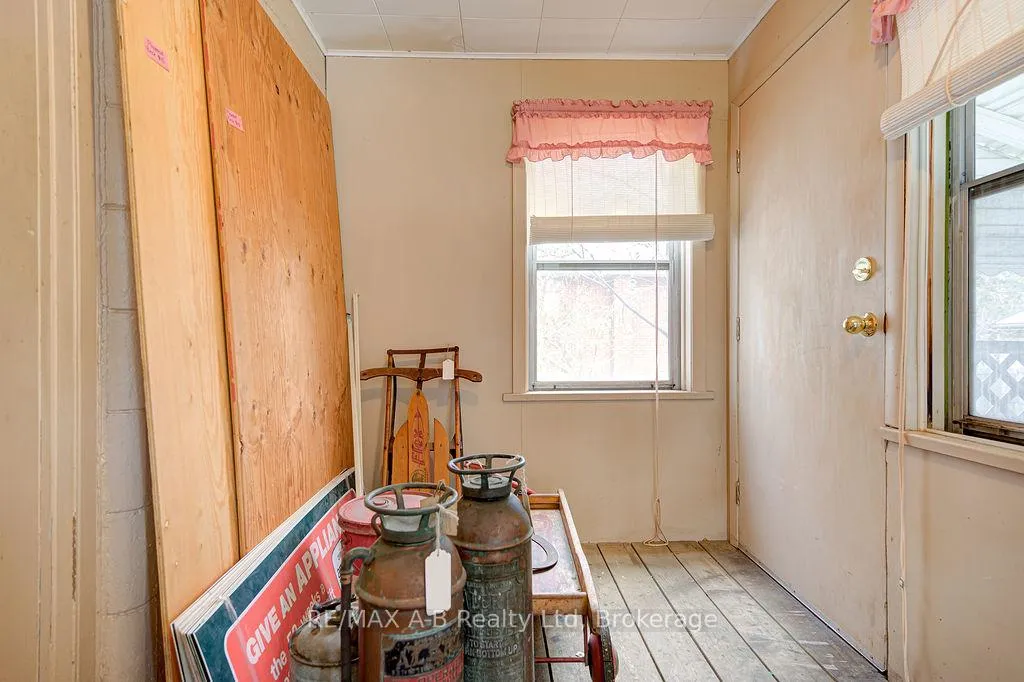 Photo 20 of 63 Devon Street, Stratford — HOMEH