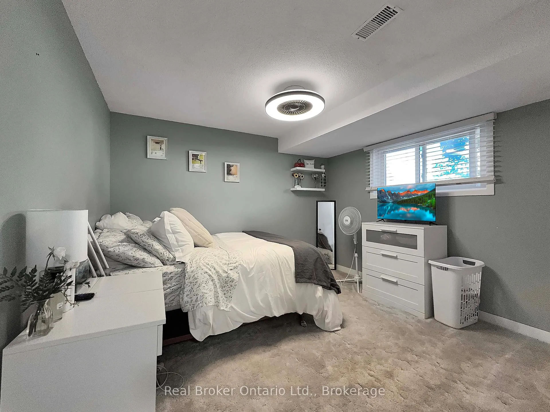 Photo 21 of 46 Davis Street W, Norfolk, Simcoe — HOMEH