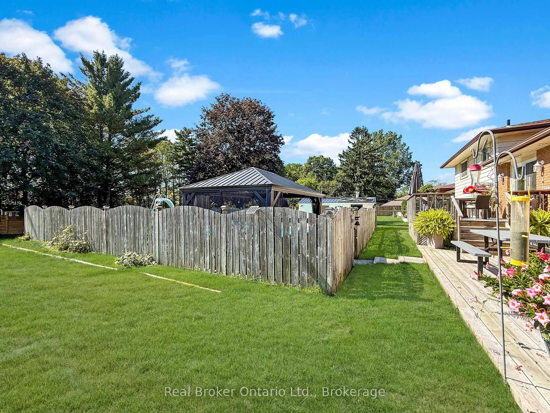 Photo 41 of 46 Davis Street W, Norfolk, Simcoe — HOMEH
