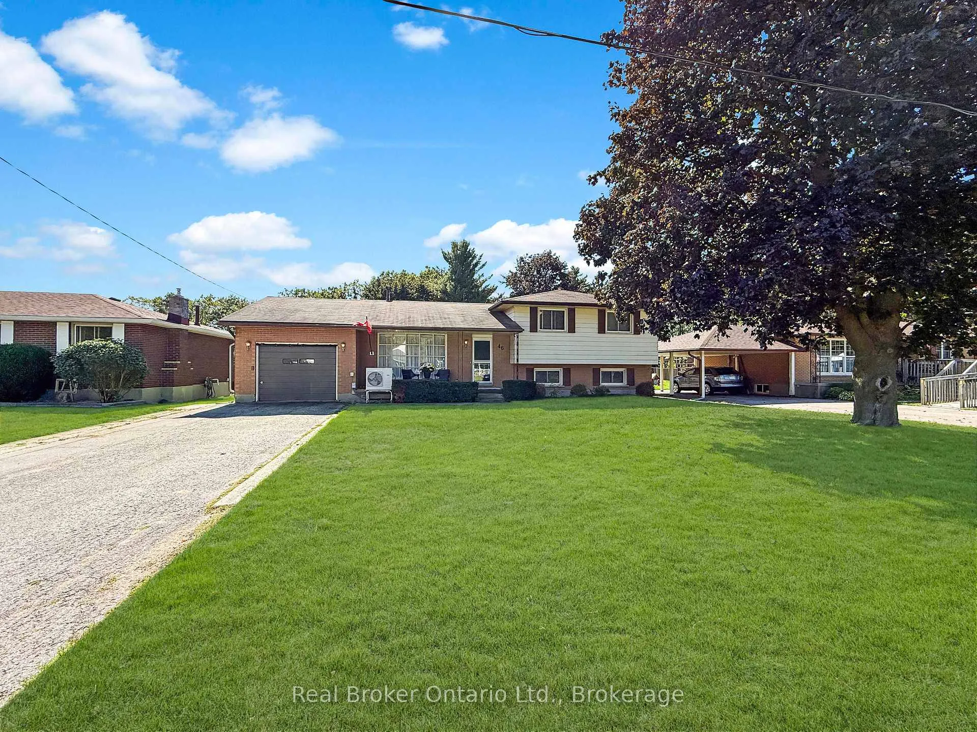 Photo 43 of 46 Davis Street W, Norfolk, Simcoe — HOMEH