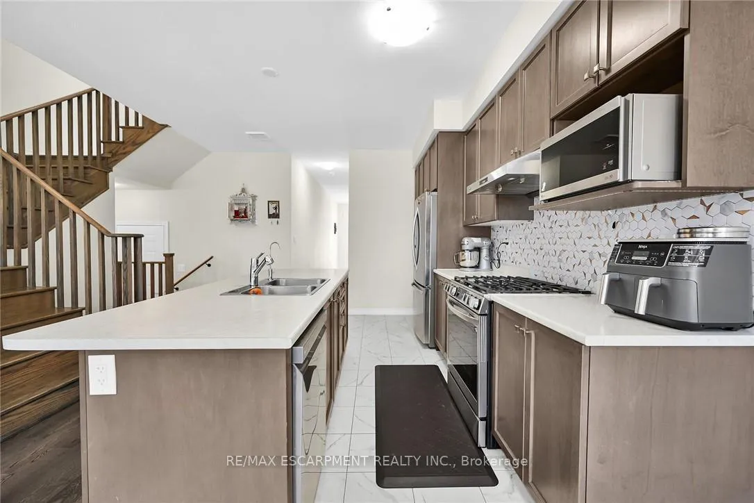 Photo 9 of 5 Owl Lane, Haldimand — HOMEH