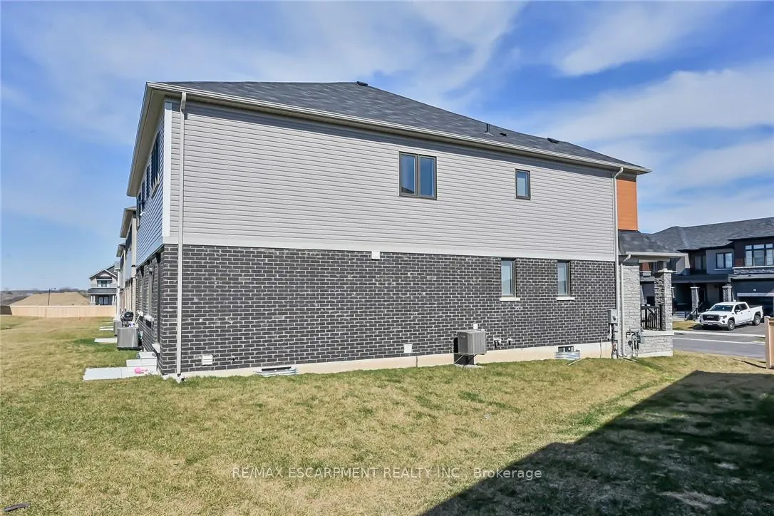 Photo 37 of 5 Owl Lane, Haldimand — HOMEH