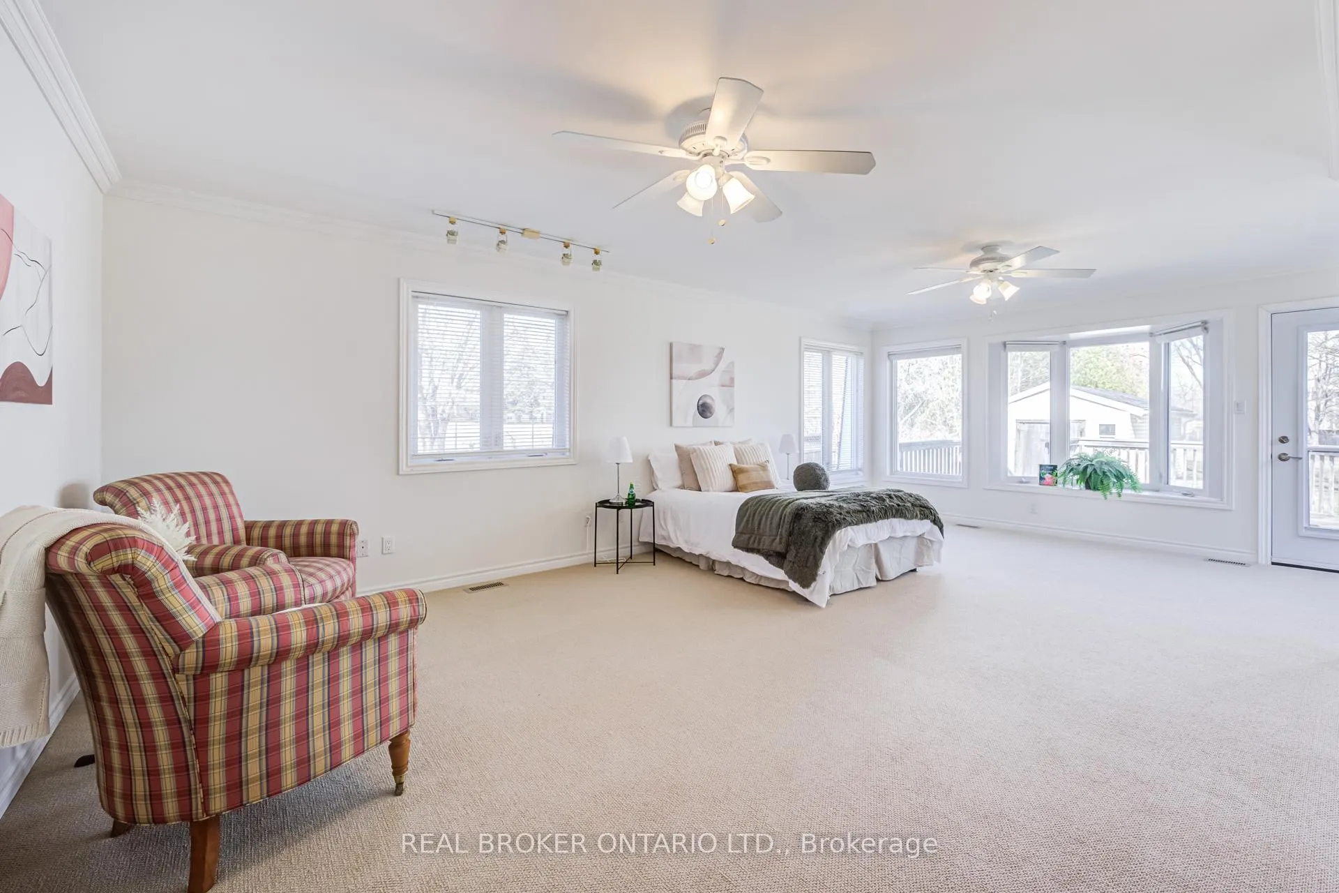 Photo 22 of 1483 Brenner Crescent, Burlington, Mountainside — HOMEH