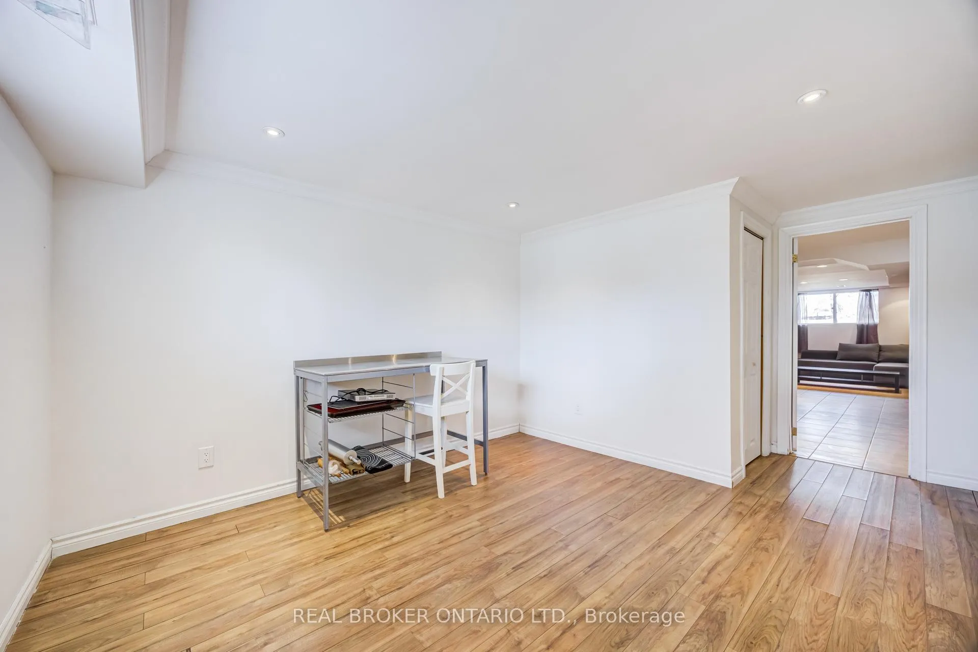 Photo 29 of 1483 Brenner Crescent, Burlington, Mountainside — HOMEH