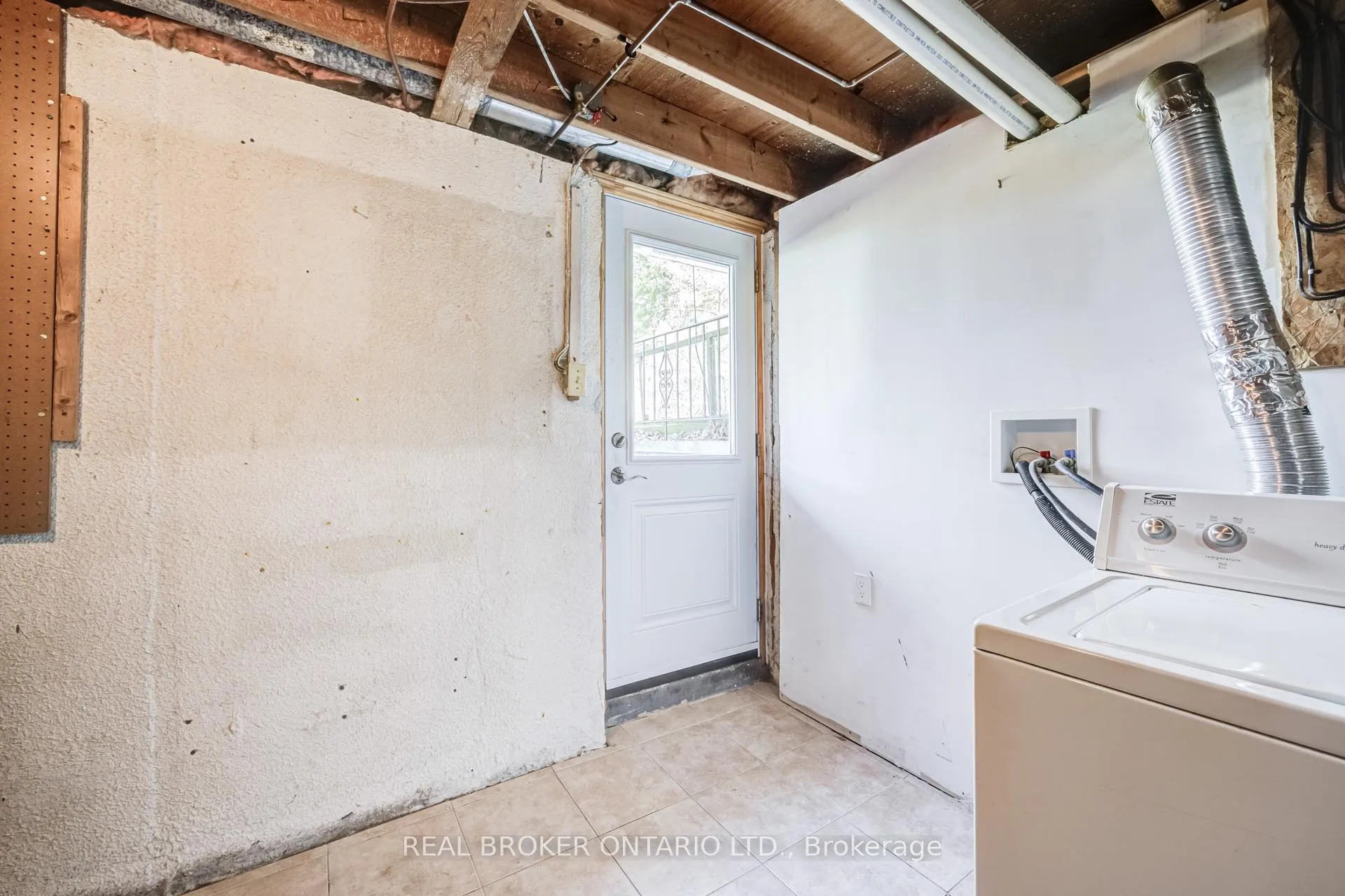 Photo 36 of 1483 Brenner Crescent, Burlington, Mountainside — HOMEH