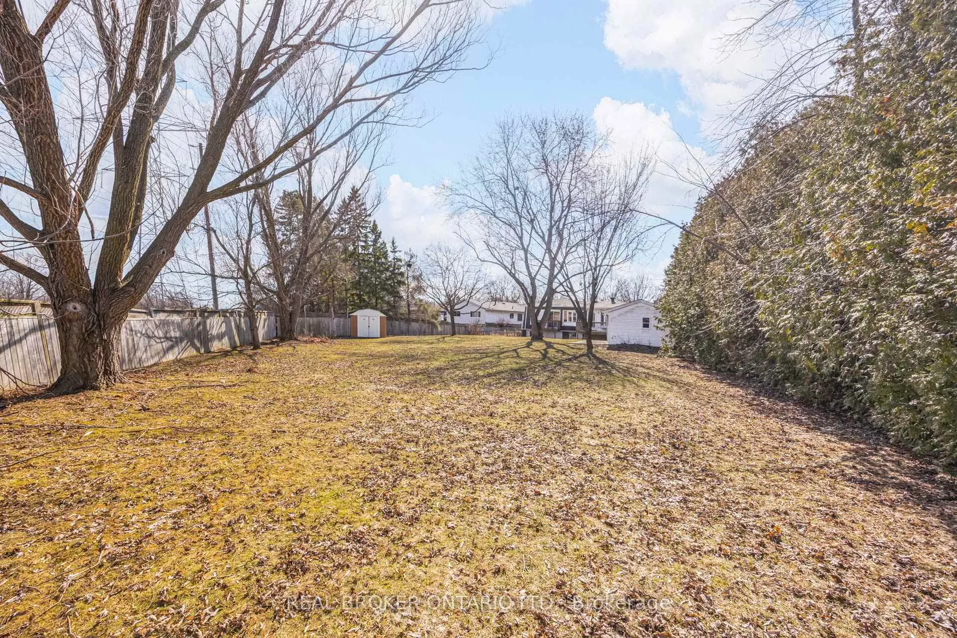 Photo 44 of 1483 Brenner Crescent, Burlington, Mountainside — HOMEH