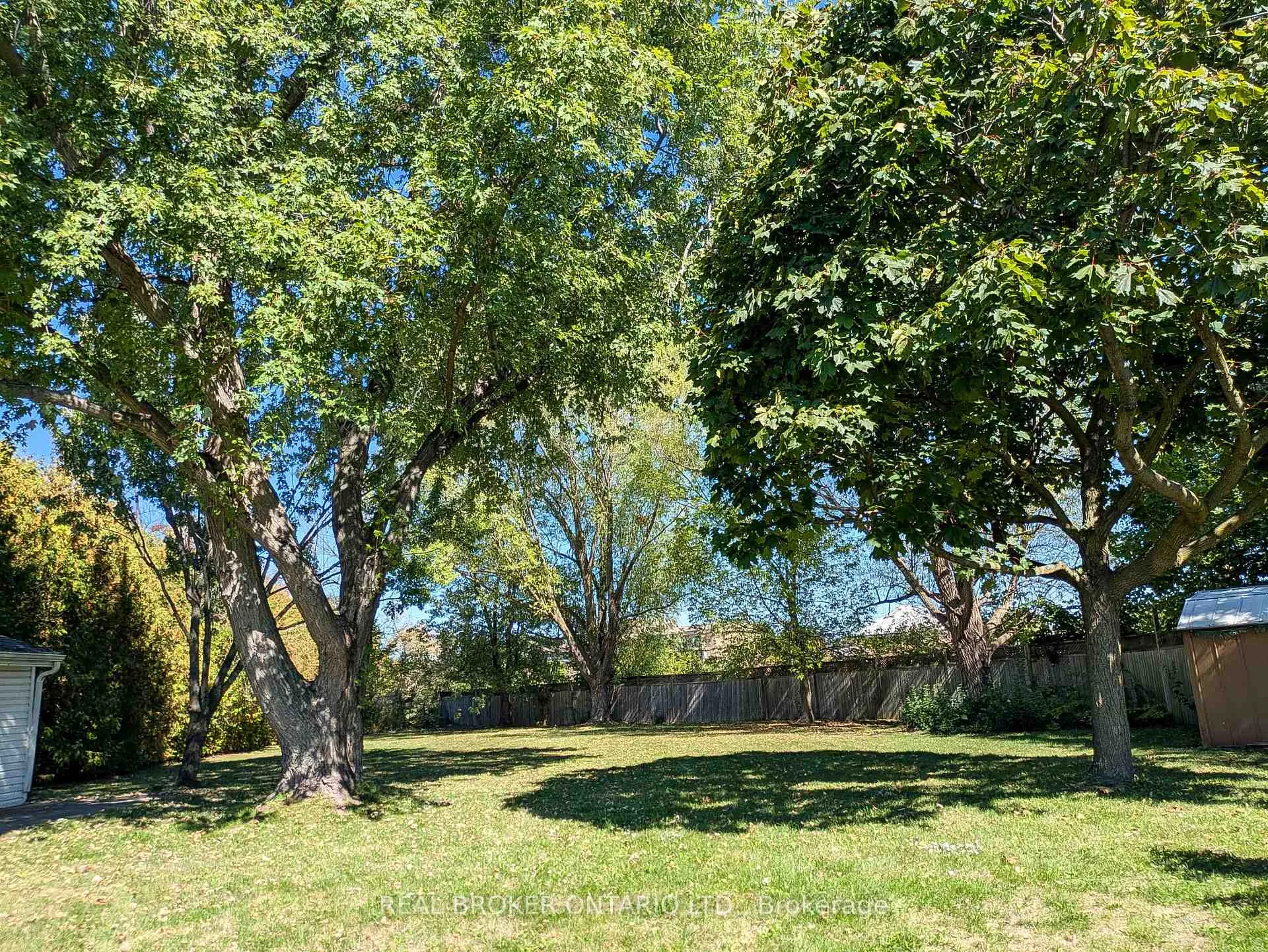 Photo 46 of 1483 Brenner Crescent, Burlington, Mountainside — HOMEH