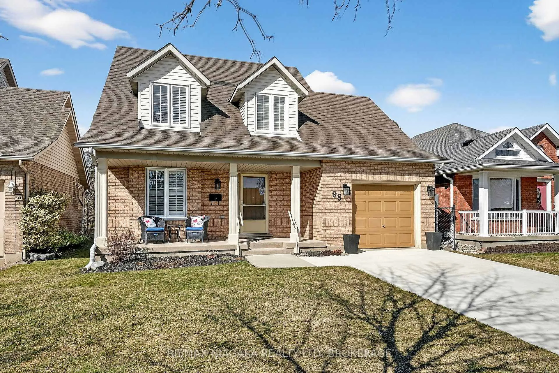 Photo 1 of 98 Silvercrest Court, Thorold, Confederation Heights — HOMEH