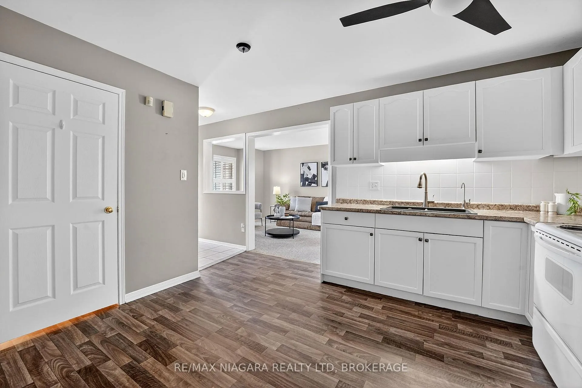 Photo 12 of 98 Silvercrest Court, Thorold, Confederation Heights — HOMEH