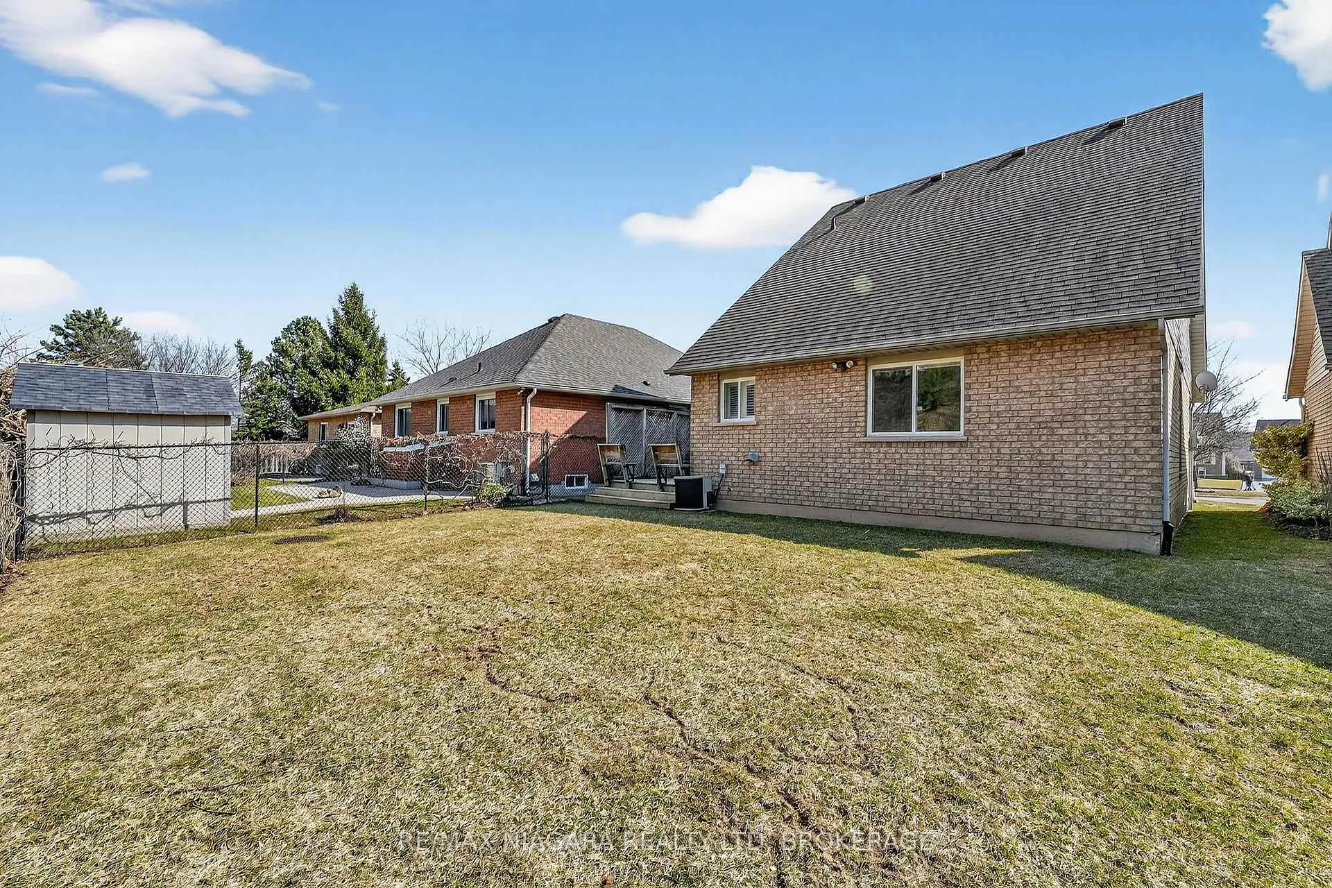 Photo 38 of 98 Silvercrest Court, Thorold, Confederation Heights — HOMEH