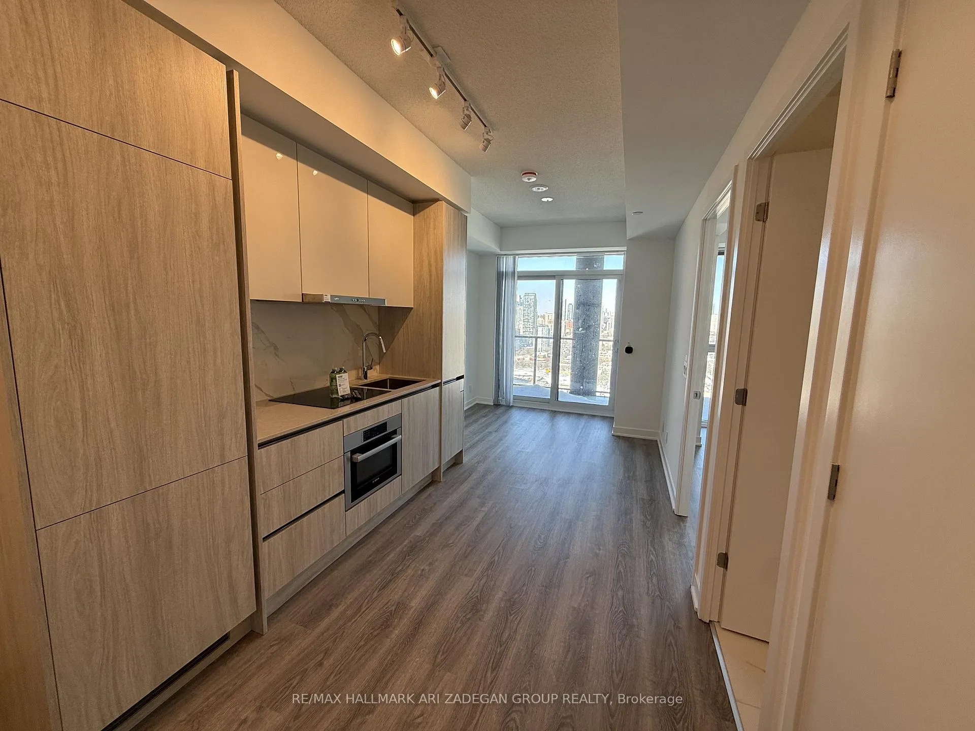 Photo 9 of Unit 3616, 180 Front Street E, Toronto, Moss Park — HOMEH