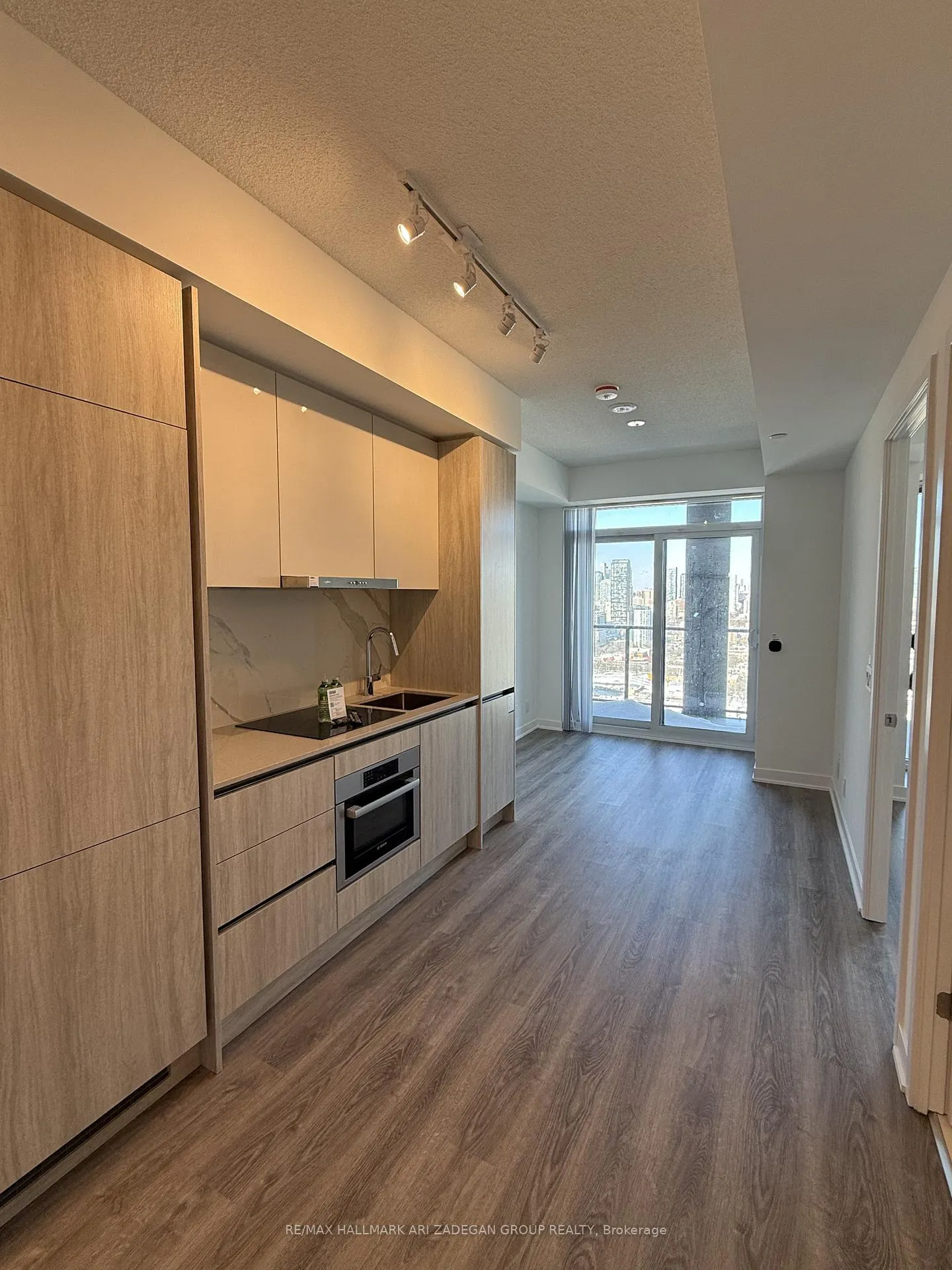 Photo 10 of Unit 3616, 180 Front Street E, Toronto, Moss Park — HOMEH