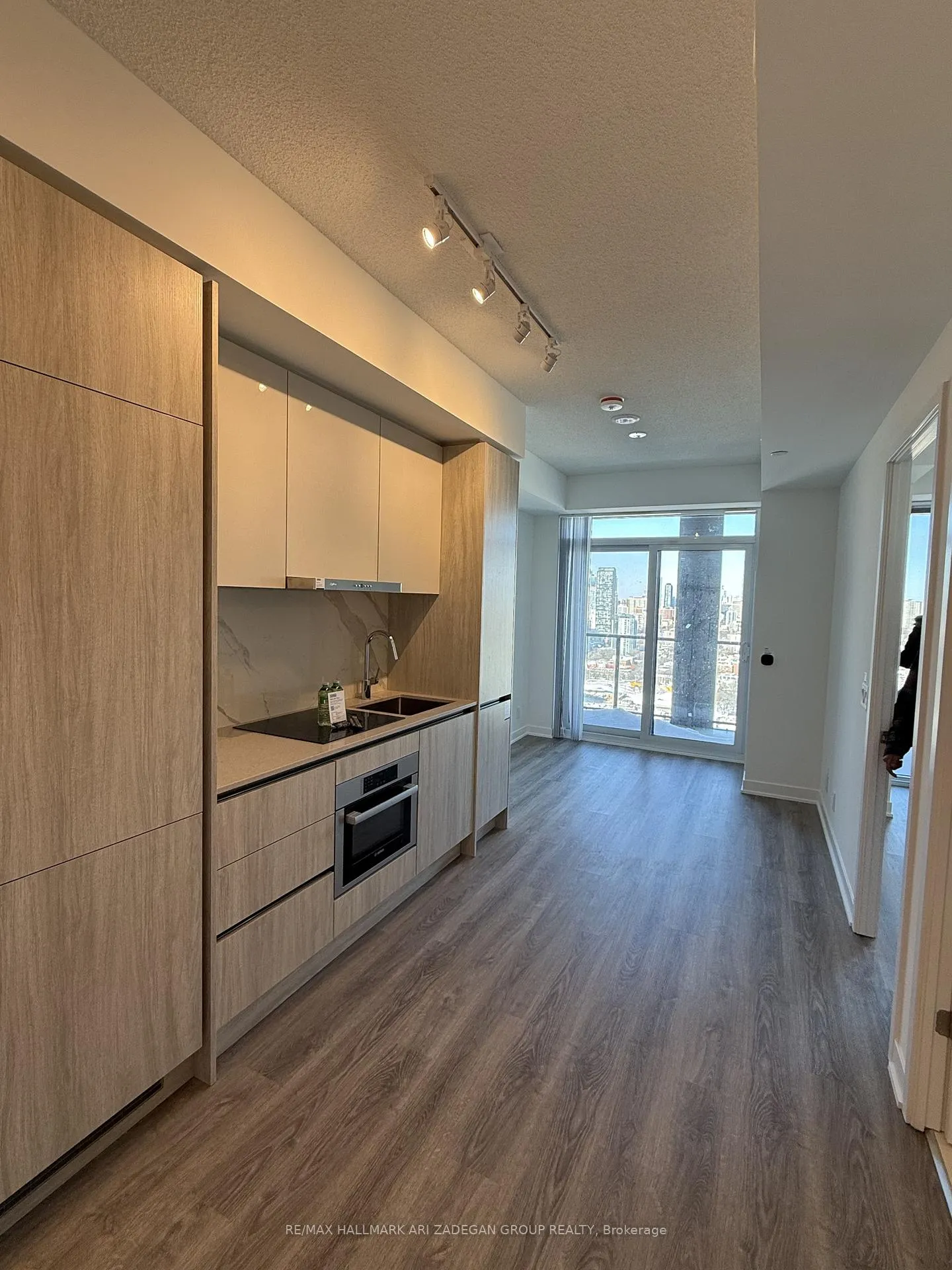 Photo 11 of Unit 3616, 180 Front Street E, Toronto, Moss Park — HOMEH