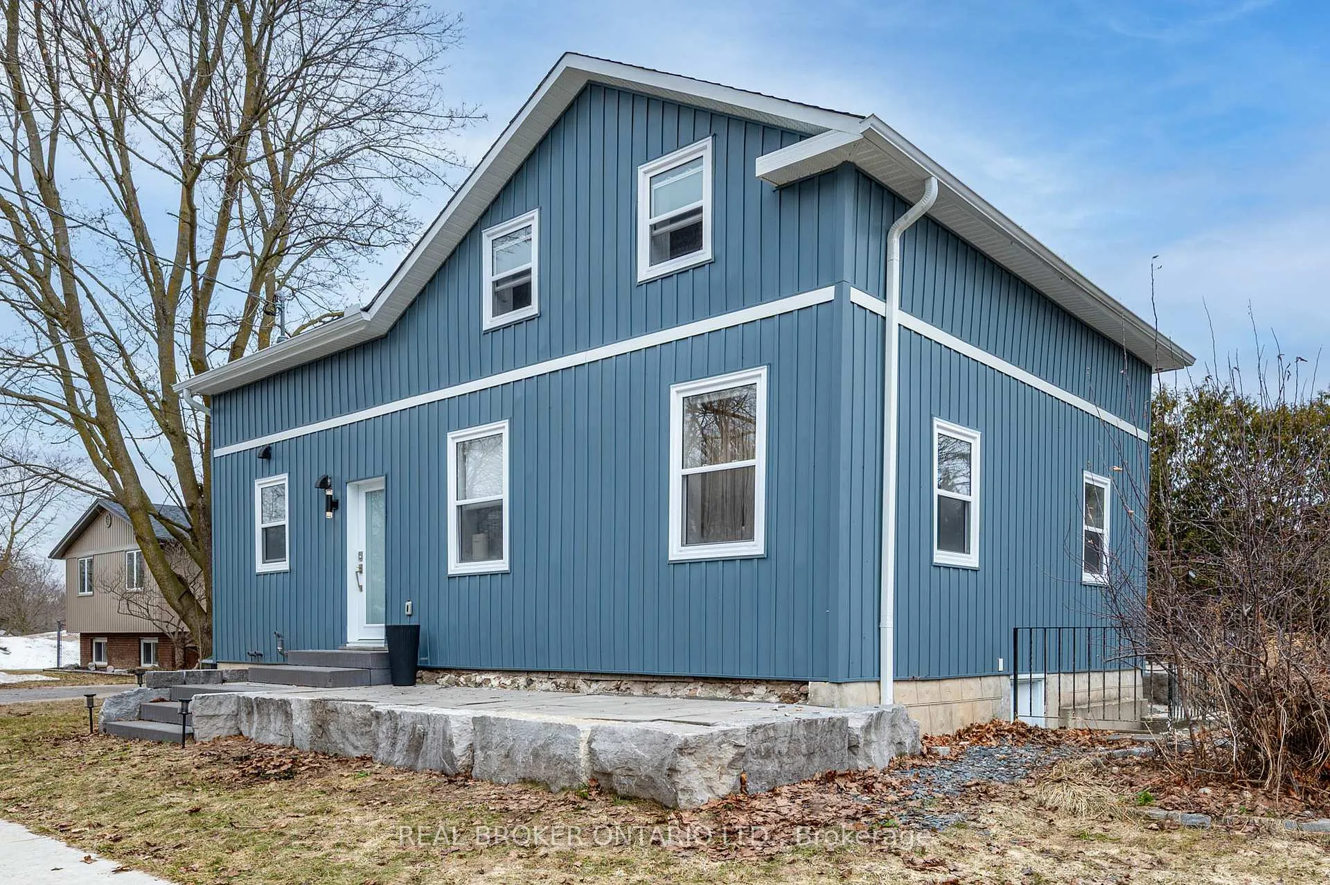 Photo 1 of 1043 Queens Bush Road, Wellesley — HOMEH