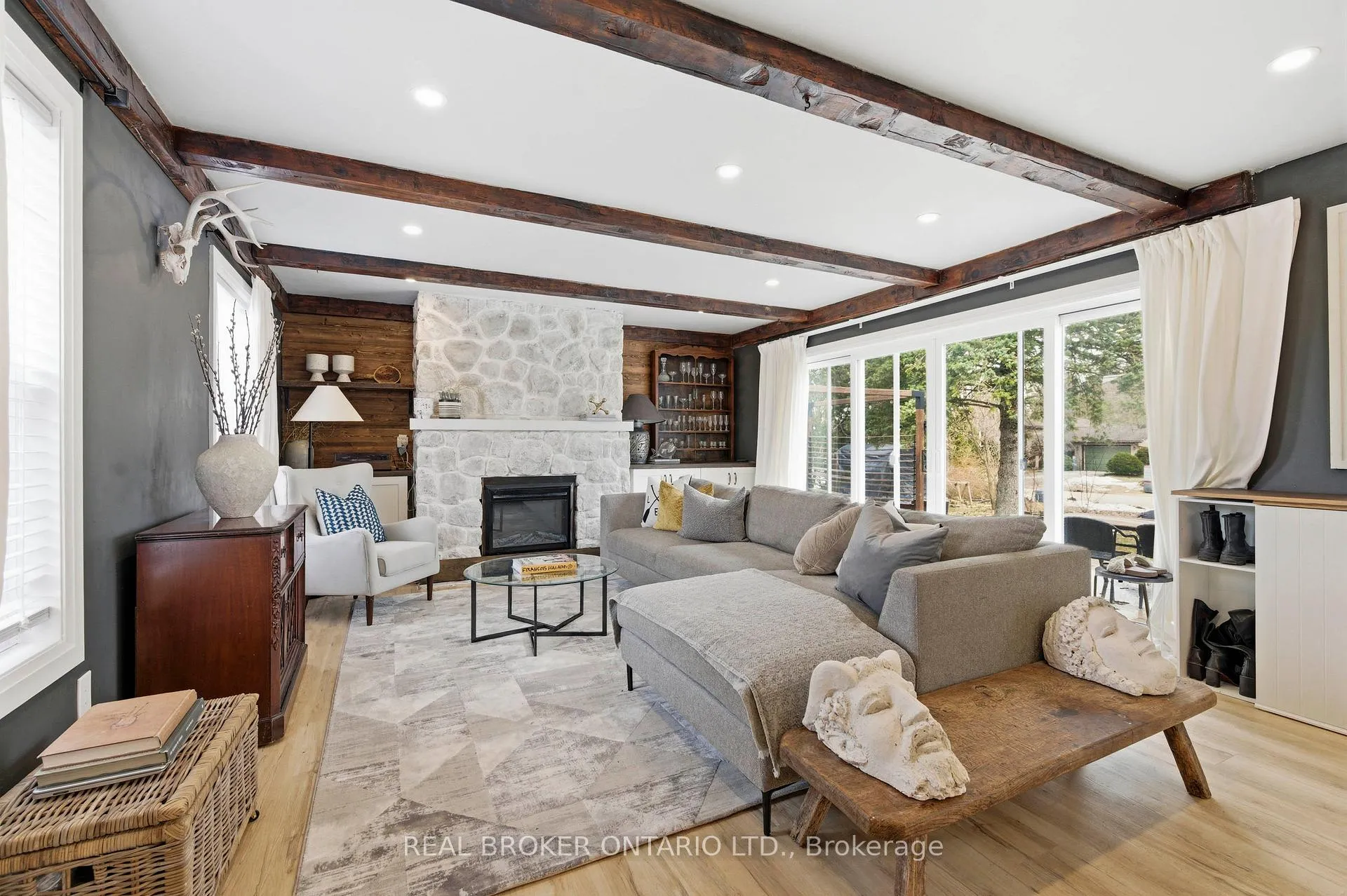 Photo 6 of 1043 Queens Bush Road, Wellesley — HOMEH
