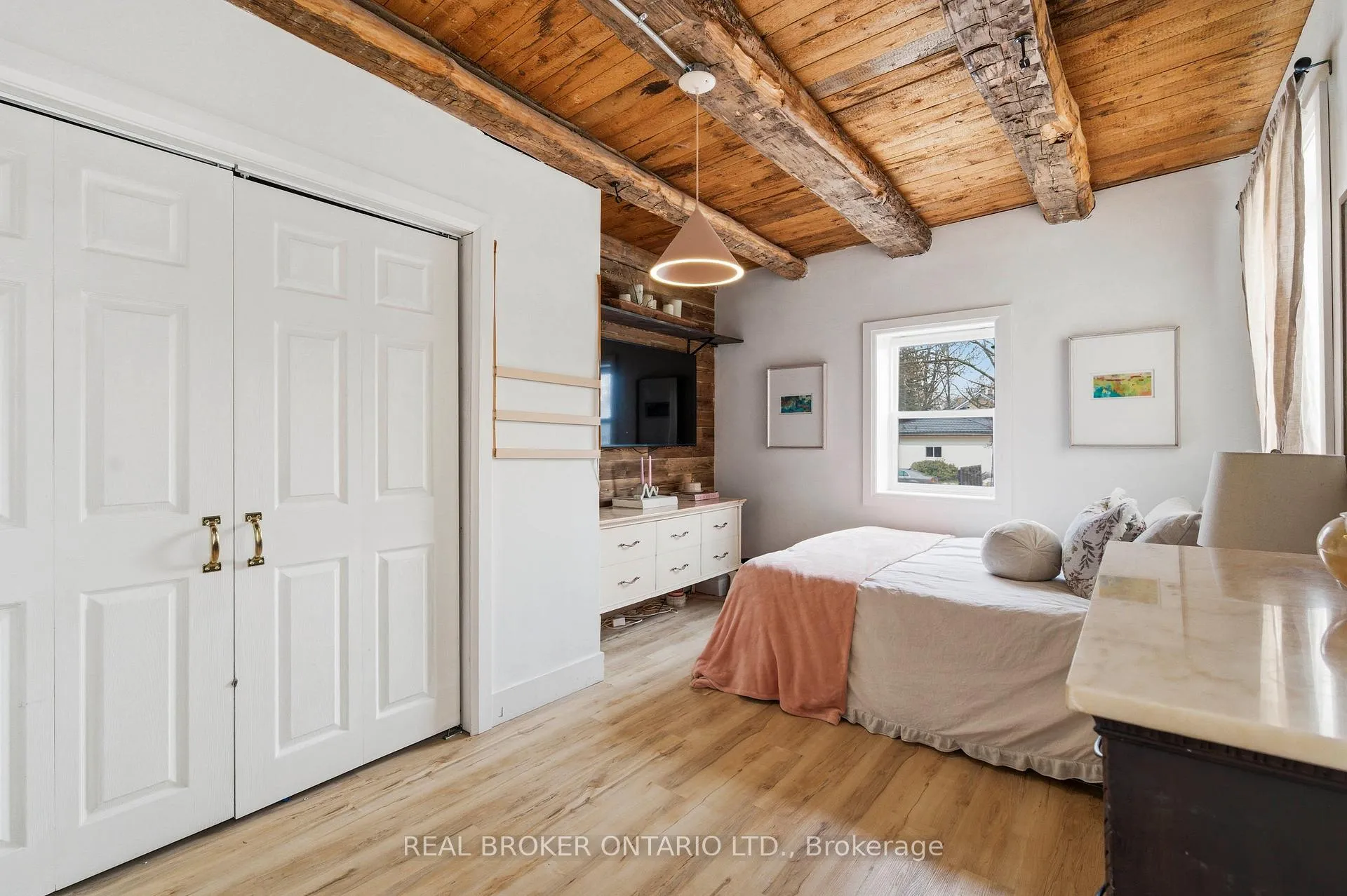 Photo 10 of 1043 Queens Bush Road, Wellesley — HOMEH