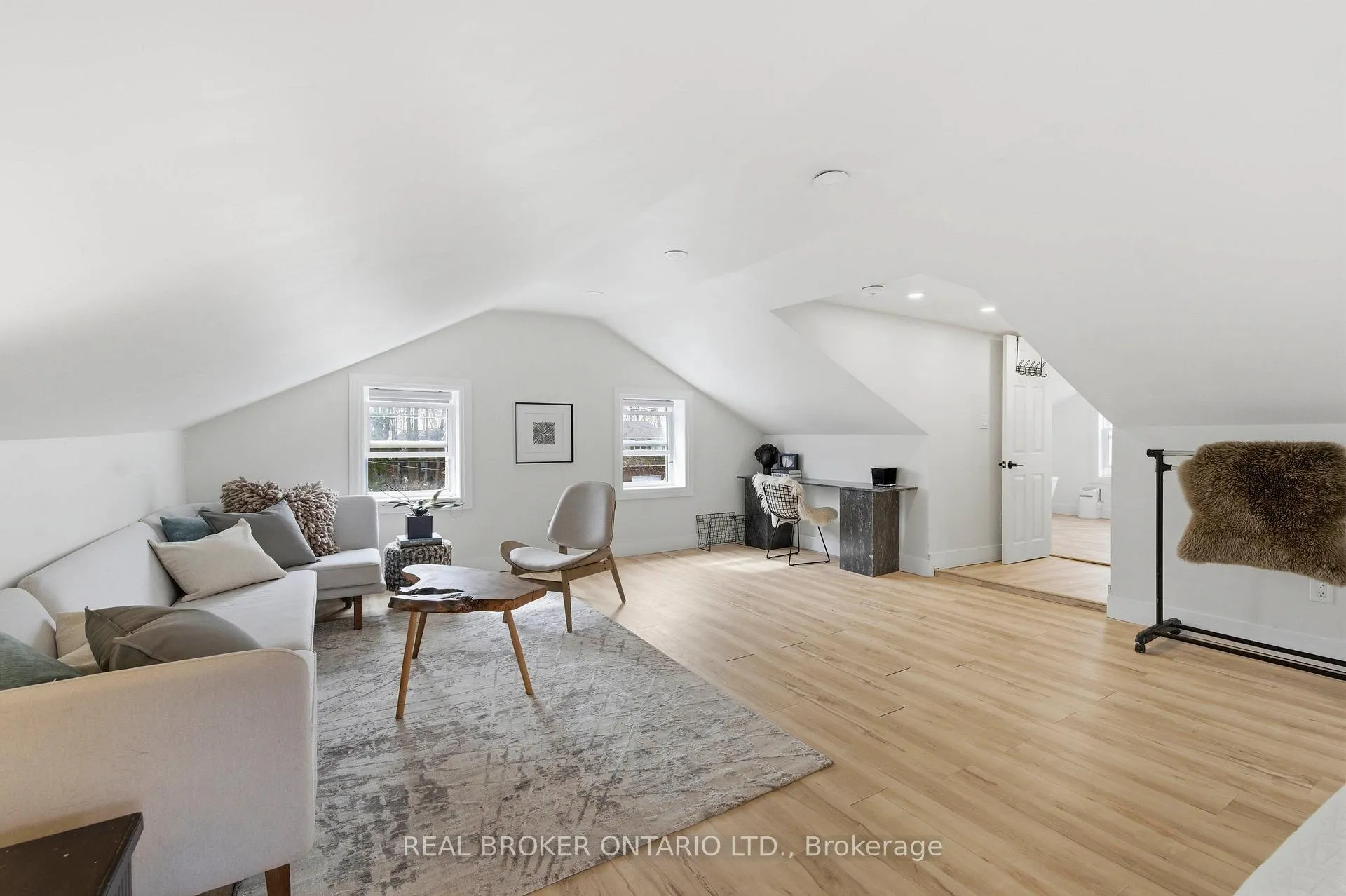 Photo 17 of 1043 Queens Bush Road, Wellesley — HOMEH