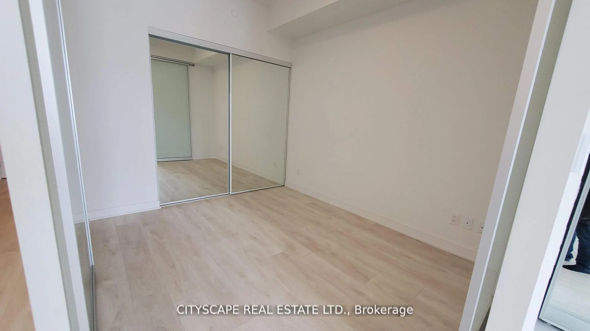 Photo 5 of Unit N530, 35 Rolling Mills Road, Toronto, Waterfront Communities — HOMEH