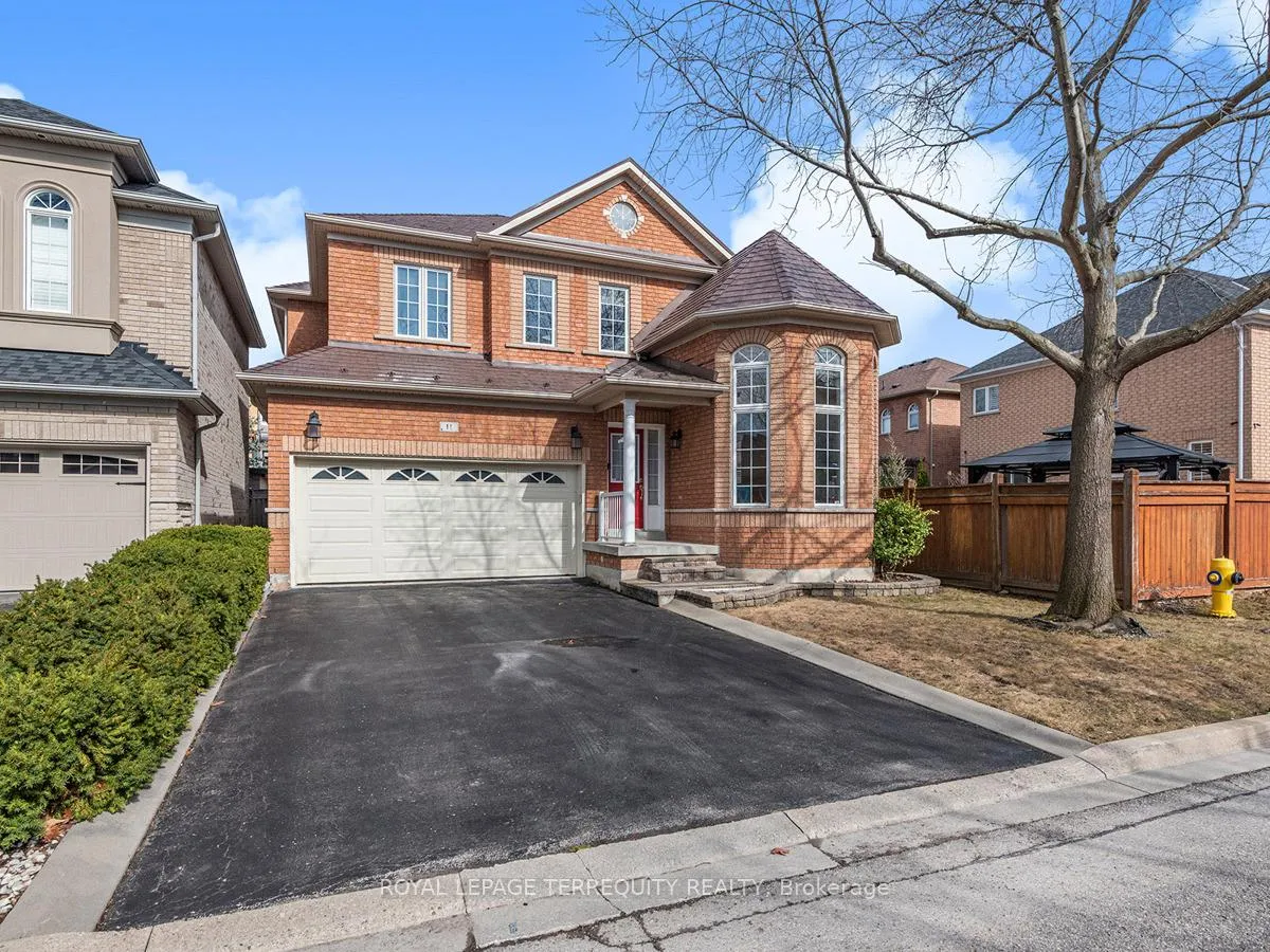 Photo 4 of 11 Avocet Drive, Vaughan, Vellore Village — HOMEH