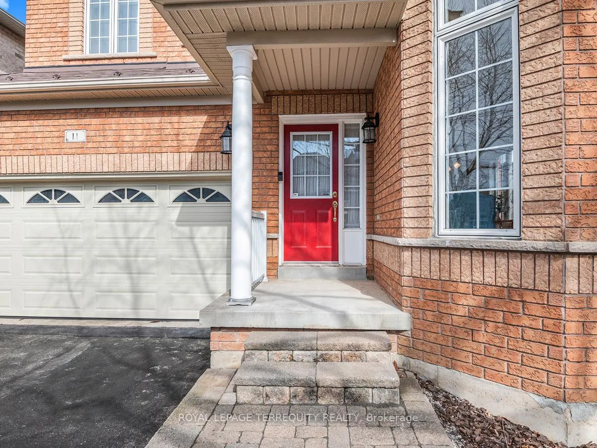 Photo 5 of 11 Avocet Drive, Vaughan, Vellore Village — HOMEH