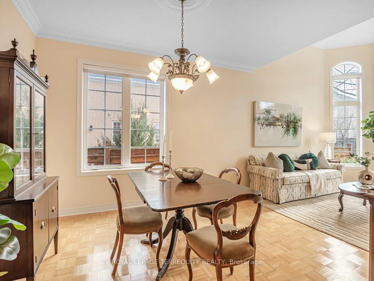 Photo 14 of 11 Avocet Drive, Vaughan, Vellore Village — HOMEH