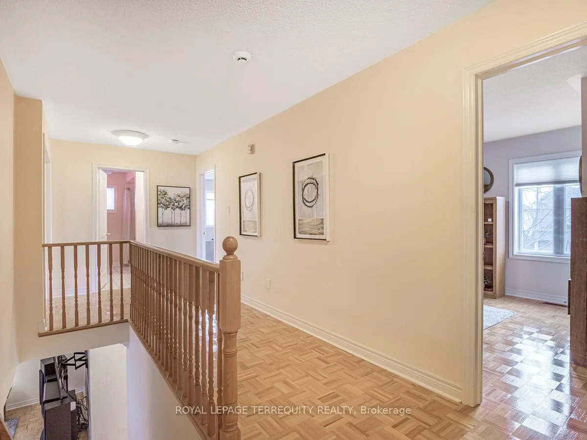Photo 22 of 11 Avocet Drive, Vaughan, Vellore Village — HOMEH