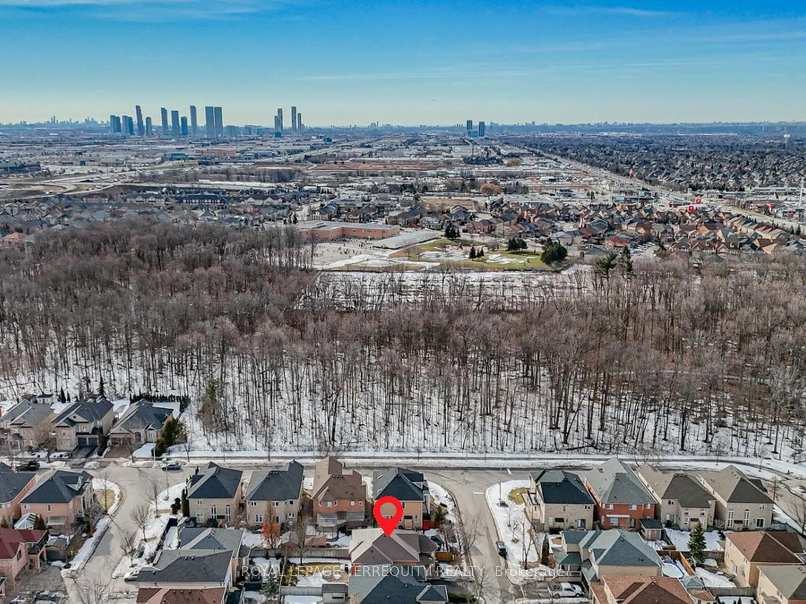 Photo 42 of 11 Avocet Drive, Vaughan, Vellore Village — HOMEH