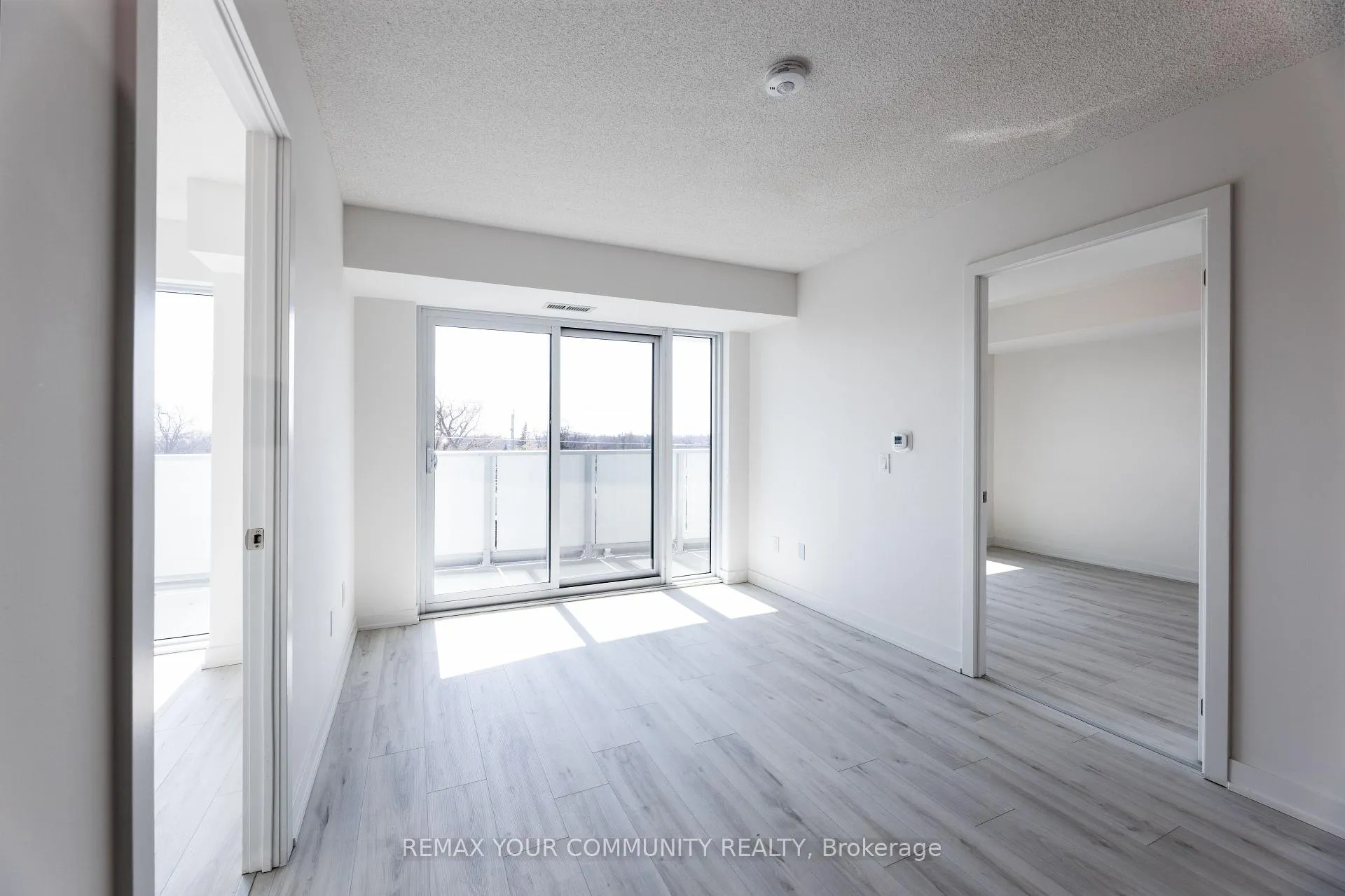 Photo 16 of Unit 312, 1010 Sandy Beach Road, Pickering, Bay Ridges — HOMEH