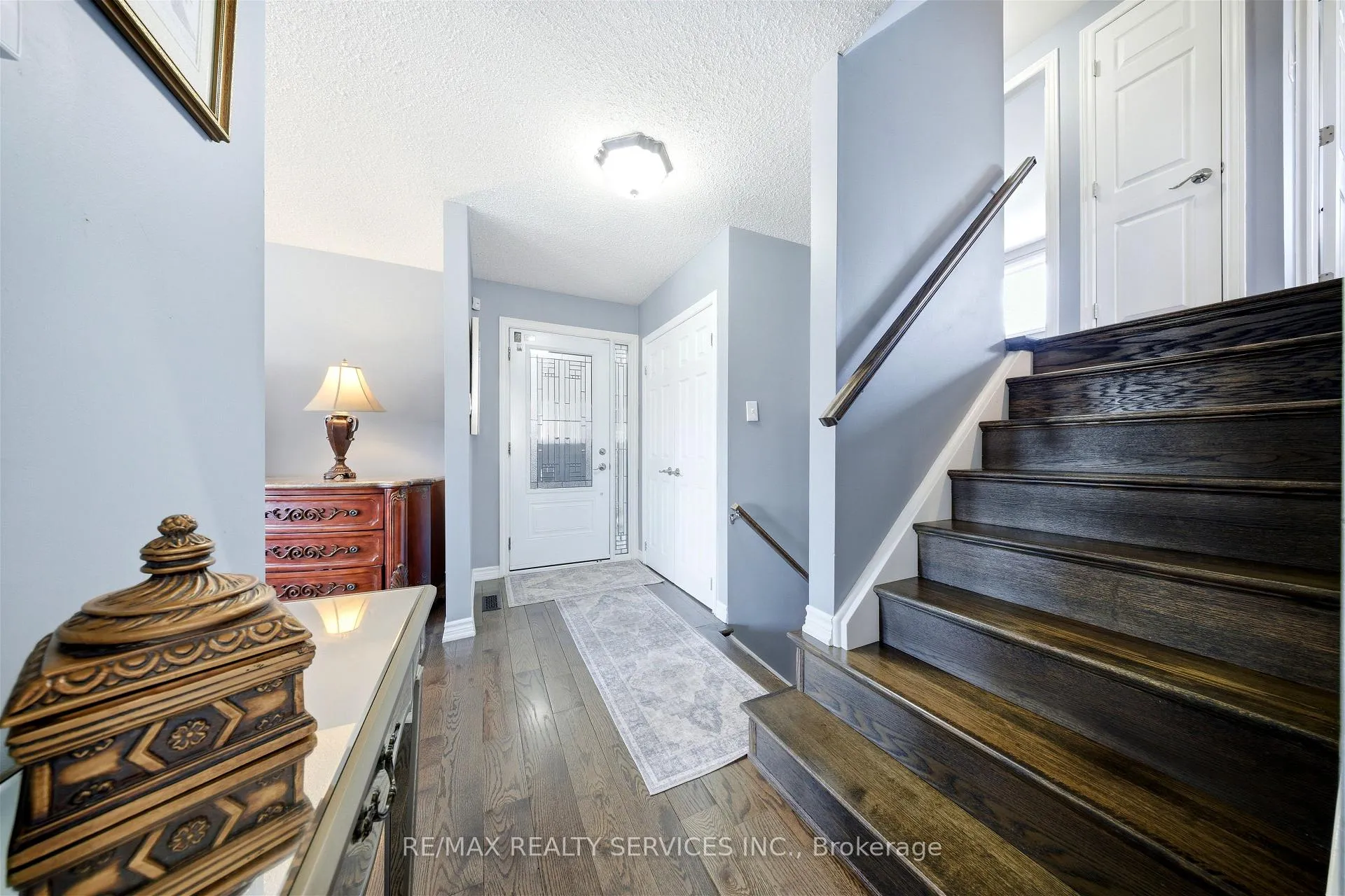 Photo 7 of 8 Edwin Drive, Brampton, Brampton South — HOMEH