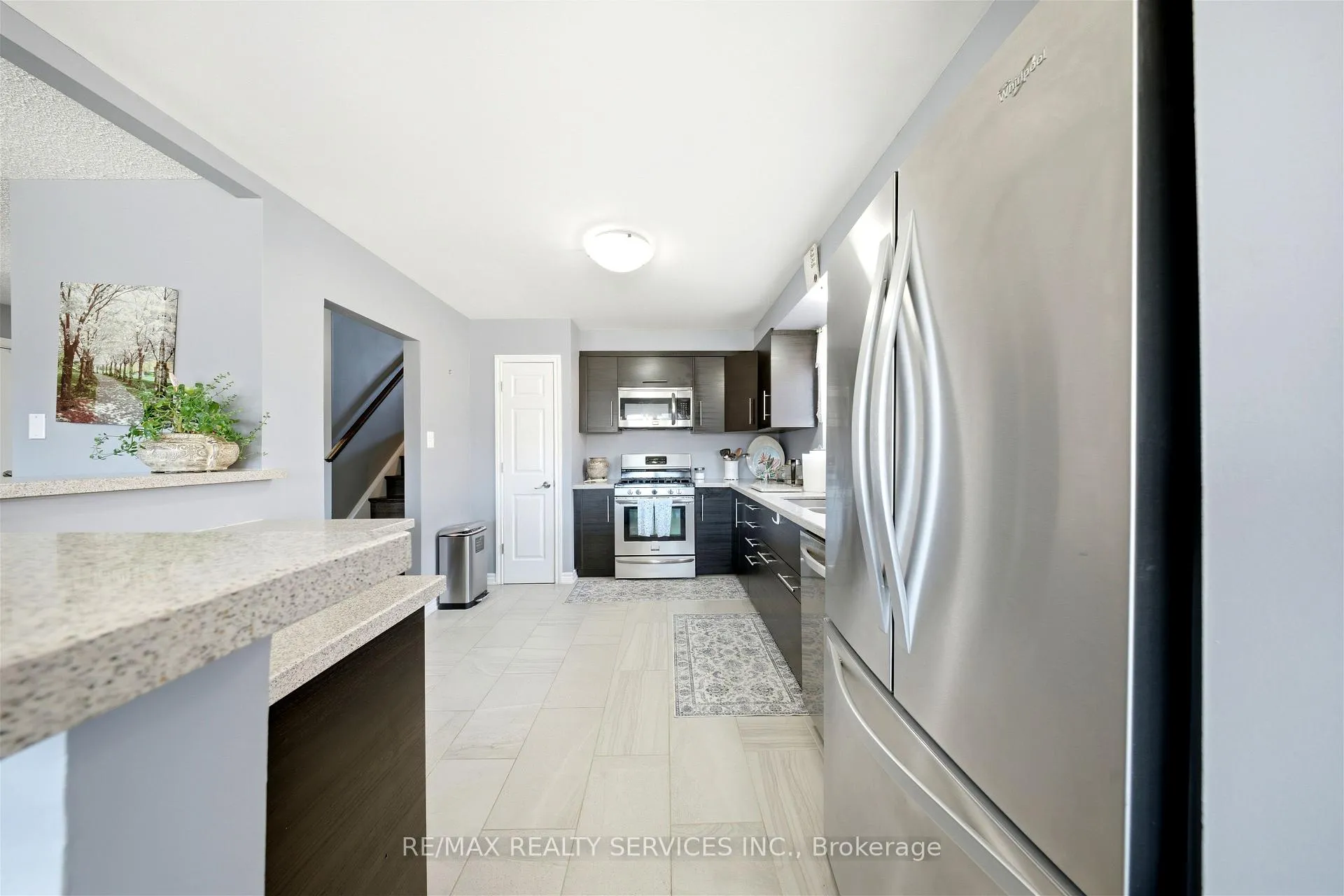Photo 15 of 8 Edwin Drive, Brampton, Brampton South — HOMEH