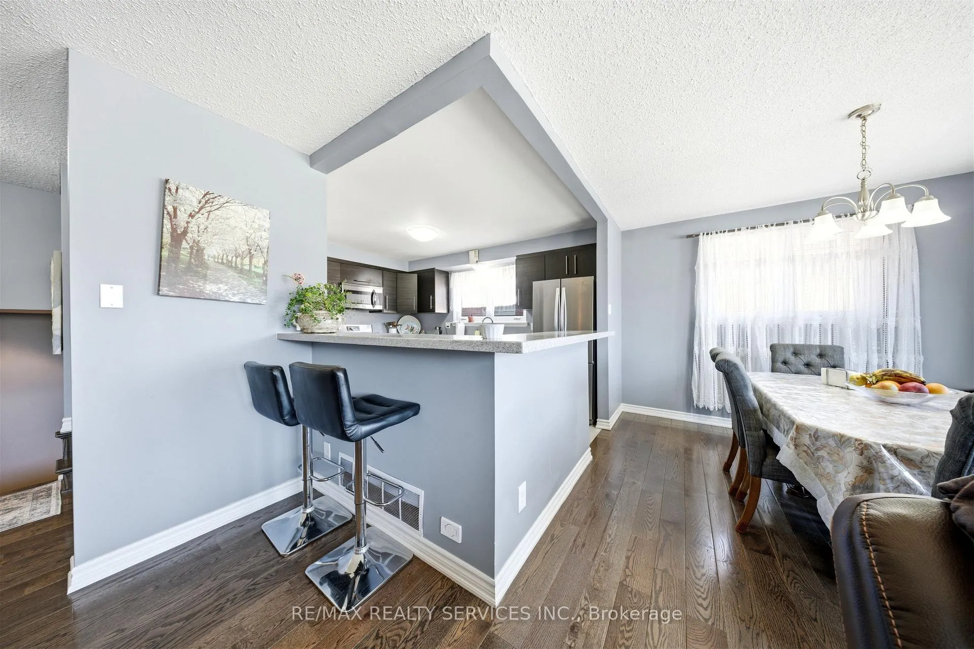 Photo 19 of 8 Edwin Drive, Brampton, Brampton South — HOMEH