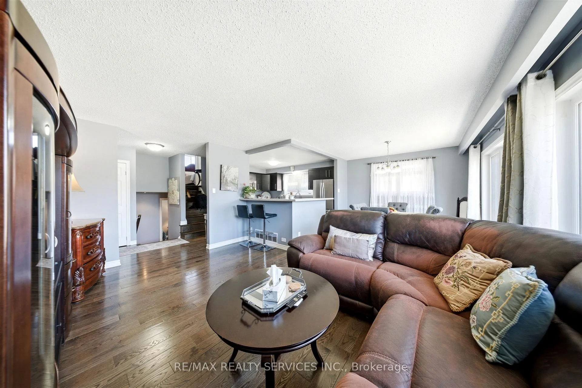 Photo 20 of 8 Edwin Drive, Brampton, Brampton South — HOMEH
