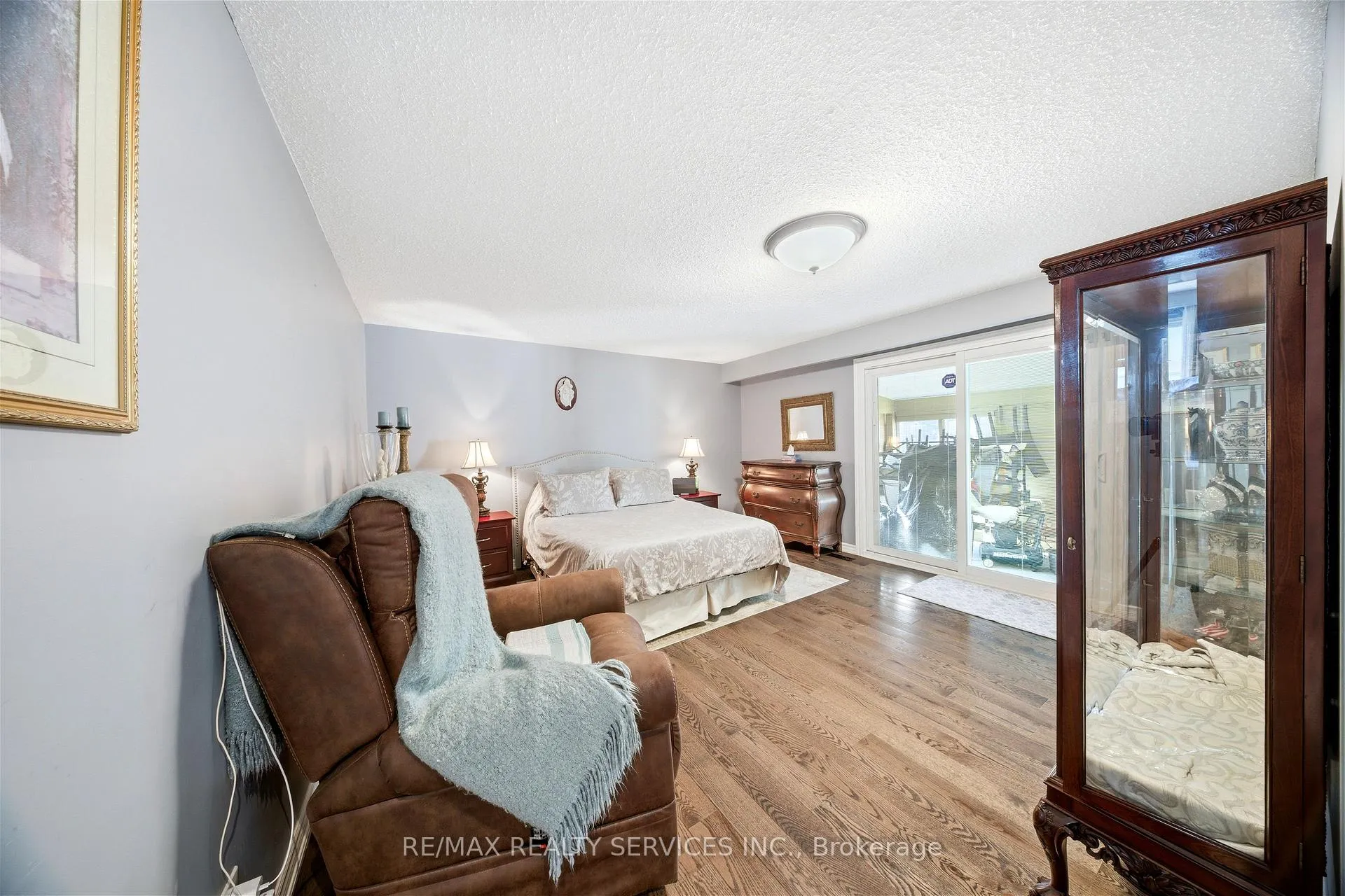 Photo 27 of 8 Edwin Drive, Brampton, Brampton South — HOMEH