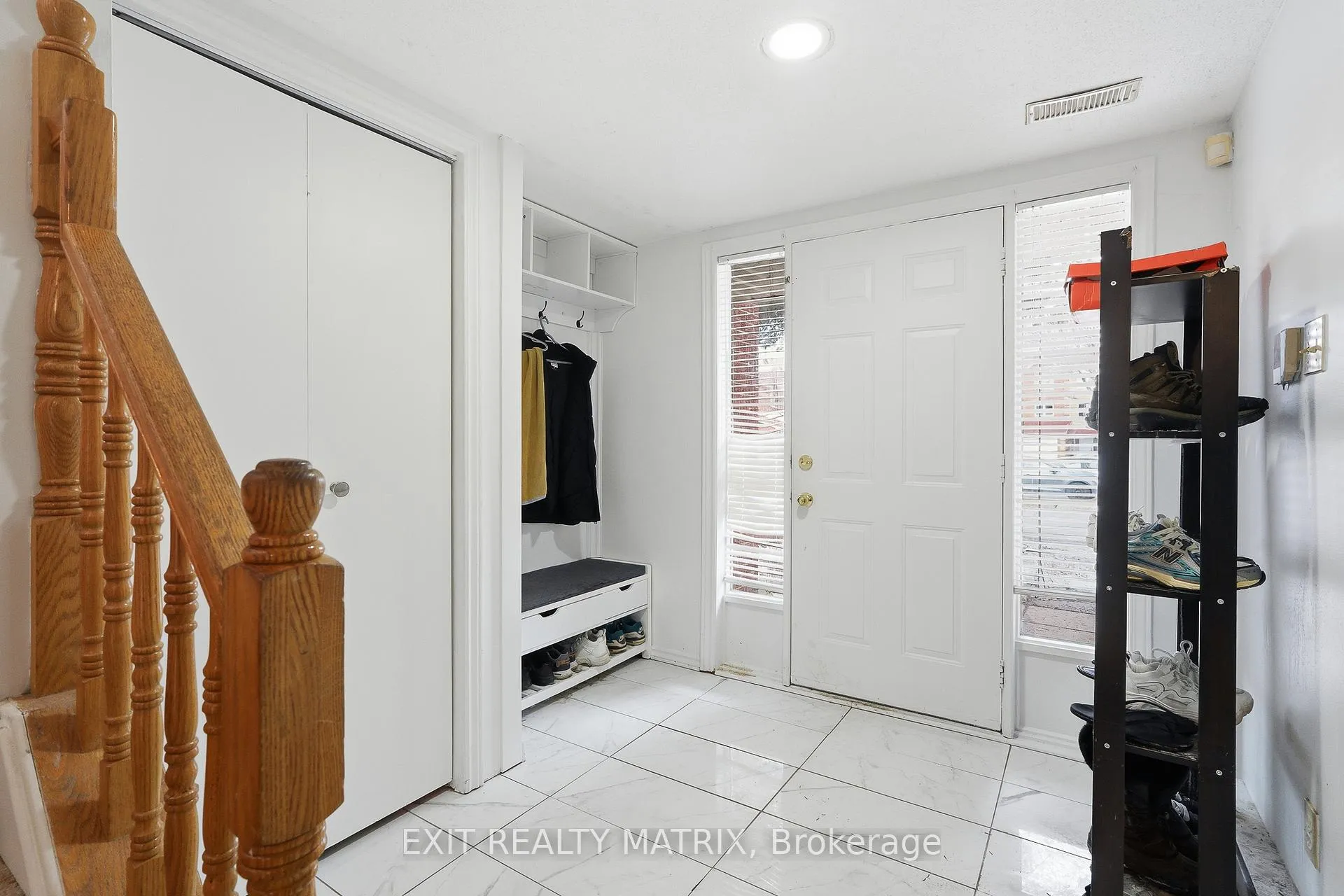 Photo 2 of Unit 17, 1838 Summerfields Crescent, Ottawa, Chapel Hill — HOMEH